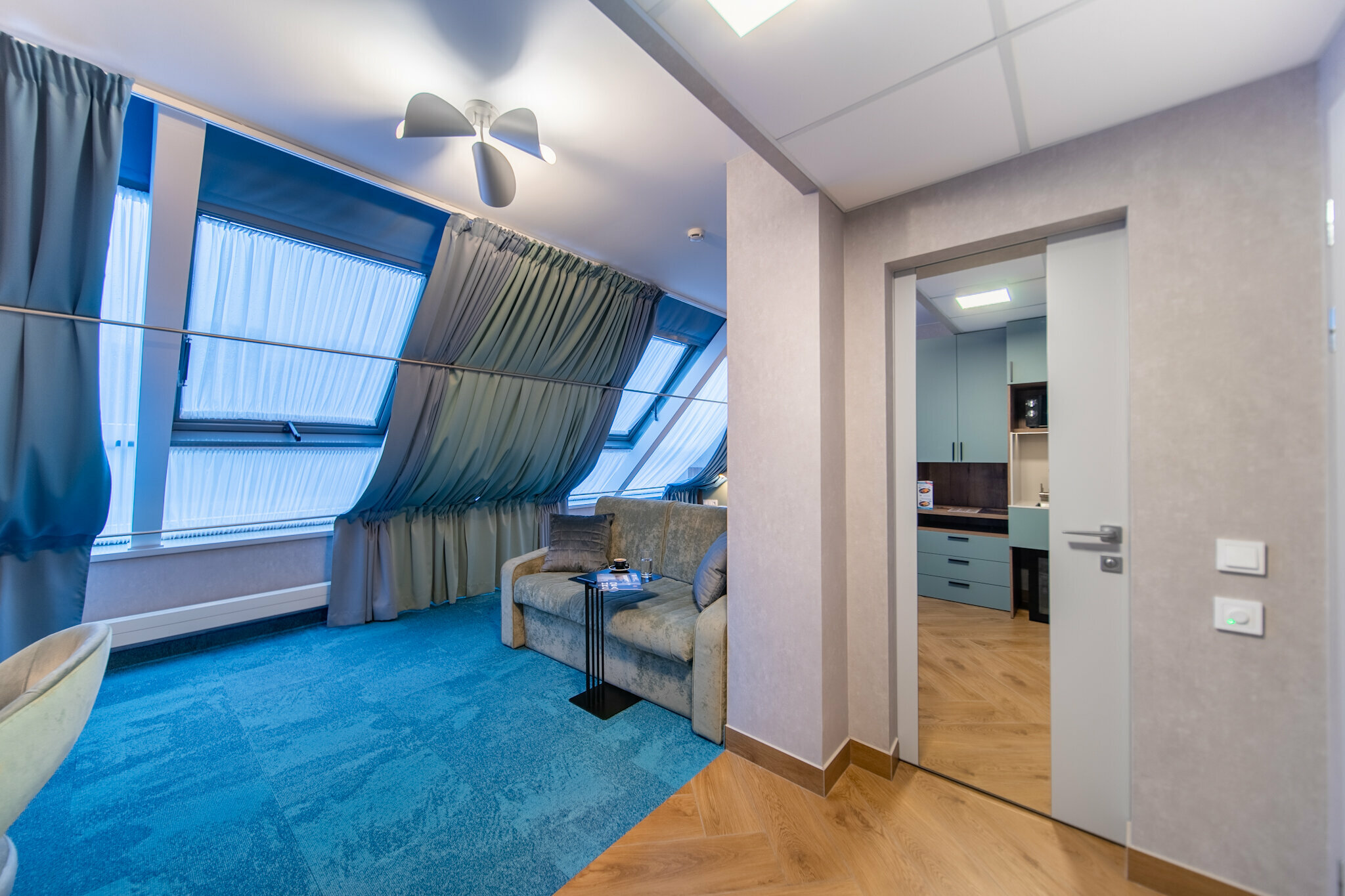 Джуниор сюит с кухней