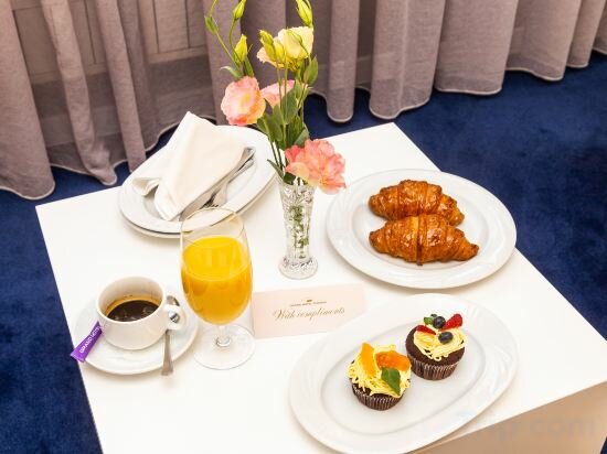 Luxury Room