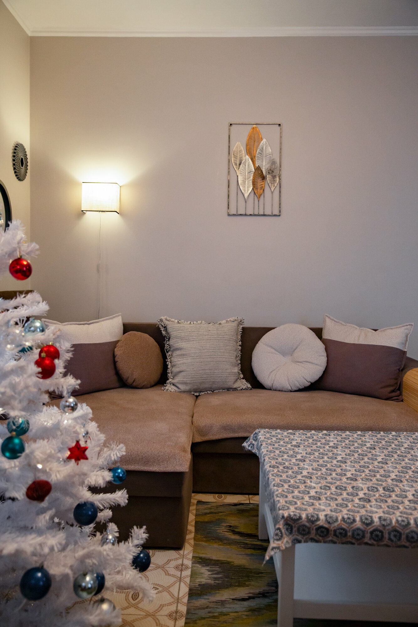 Коттедж с балконом