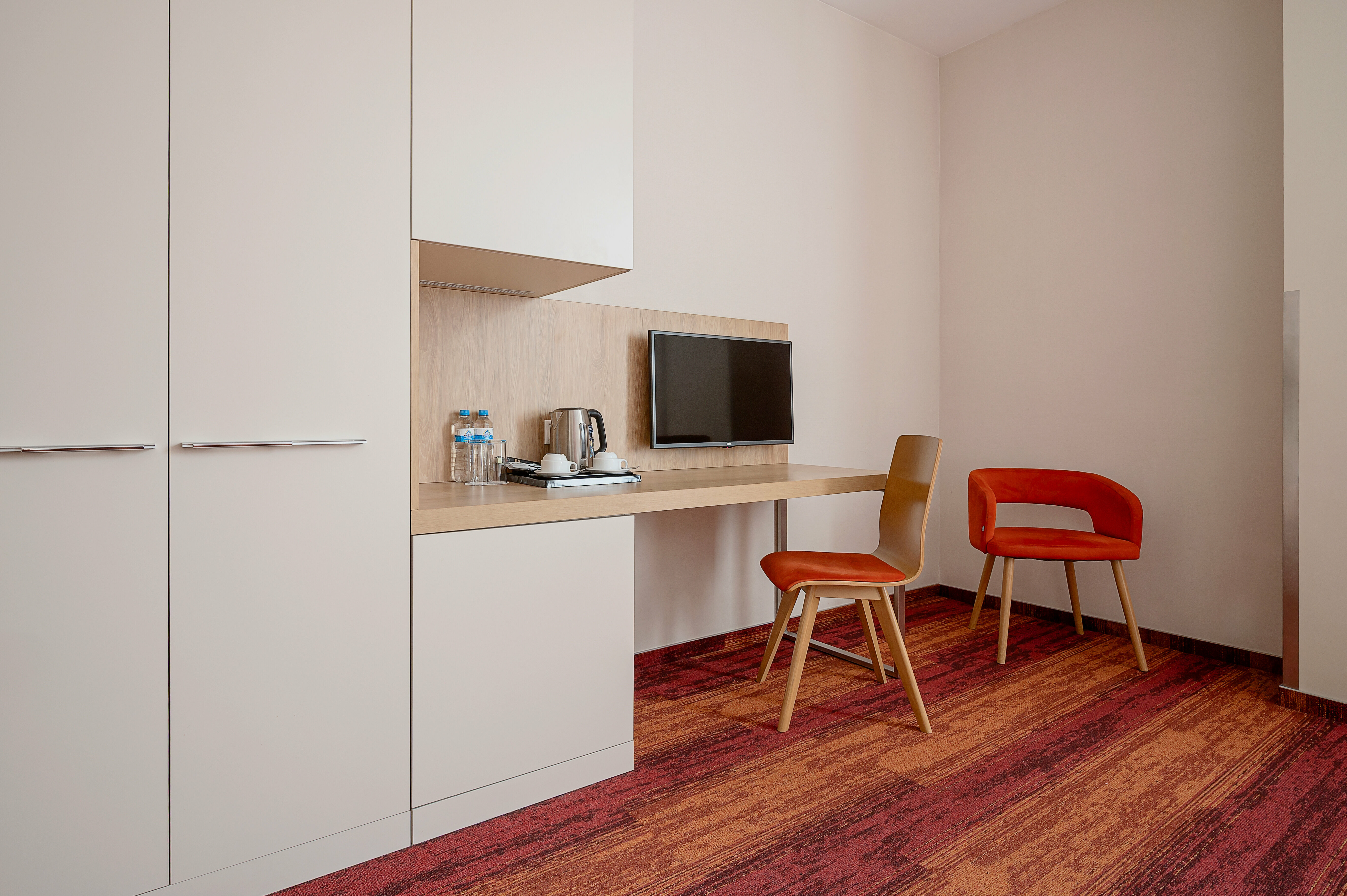 Стандартный двухместный номер с 1 большой кроватью