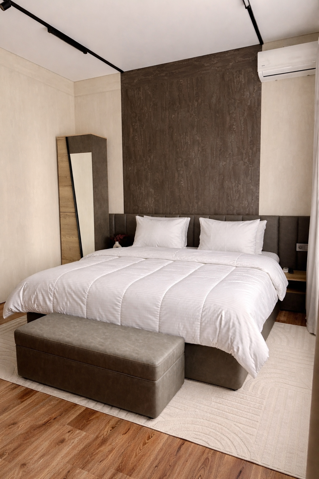 Улучшенный номер с кроватью размера «king-size»