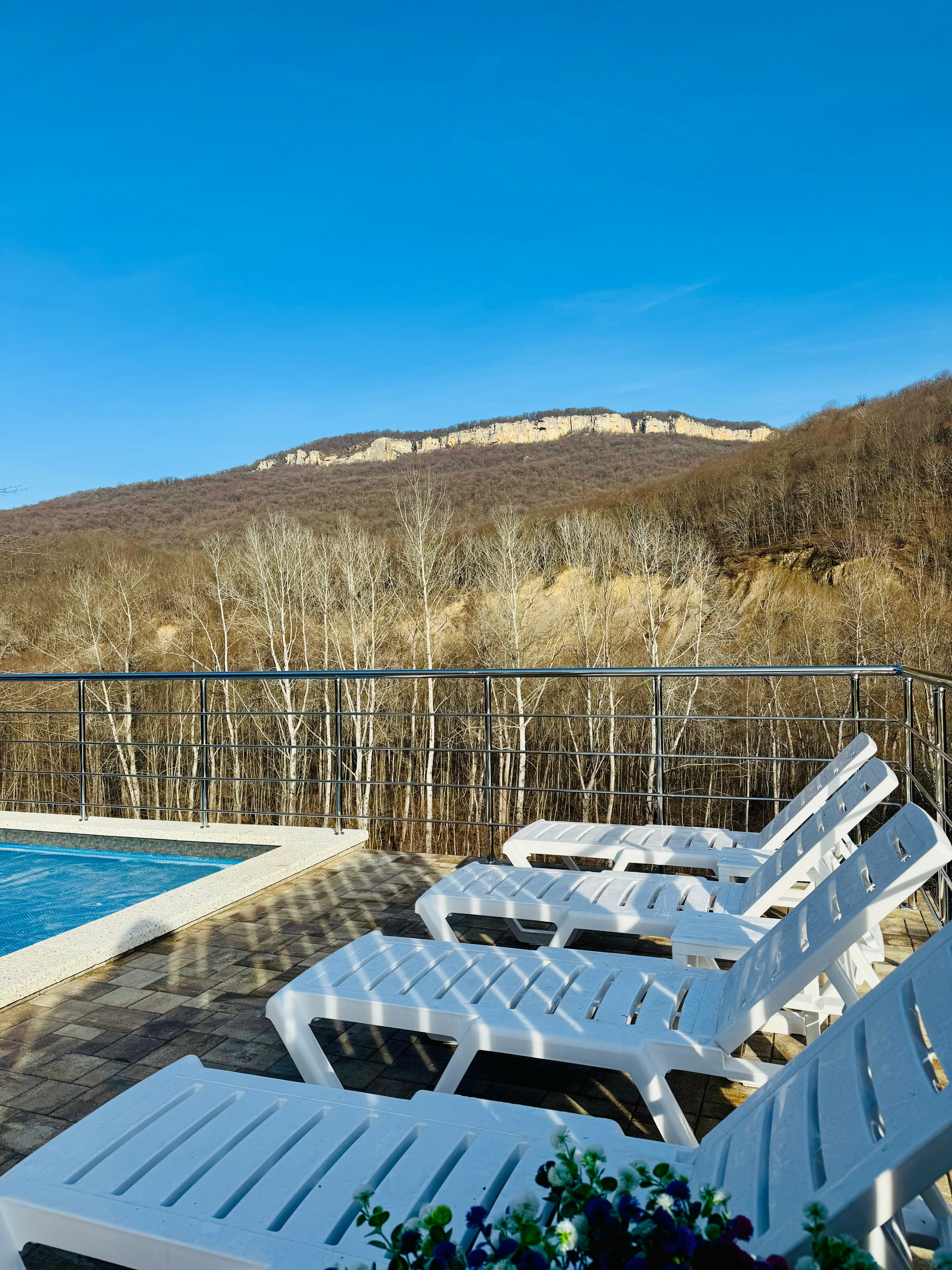 Дом с собственным бассейном