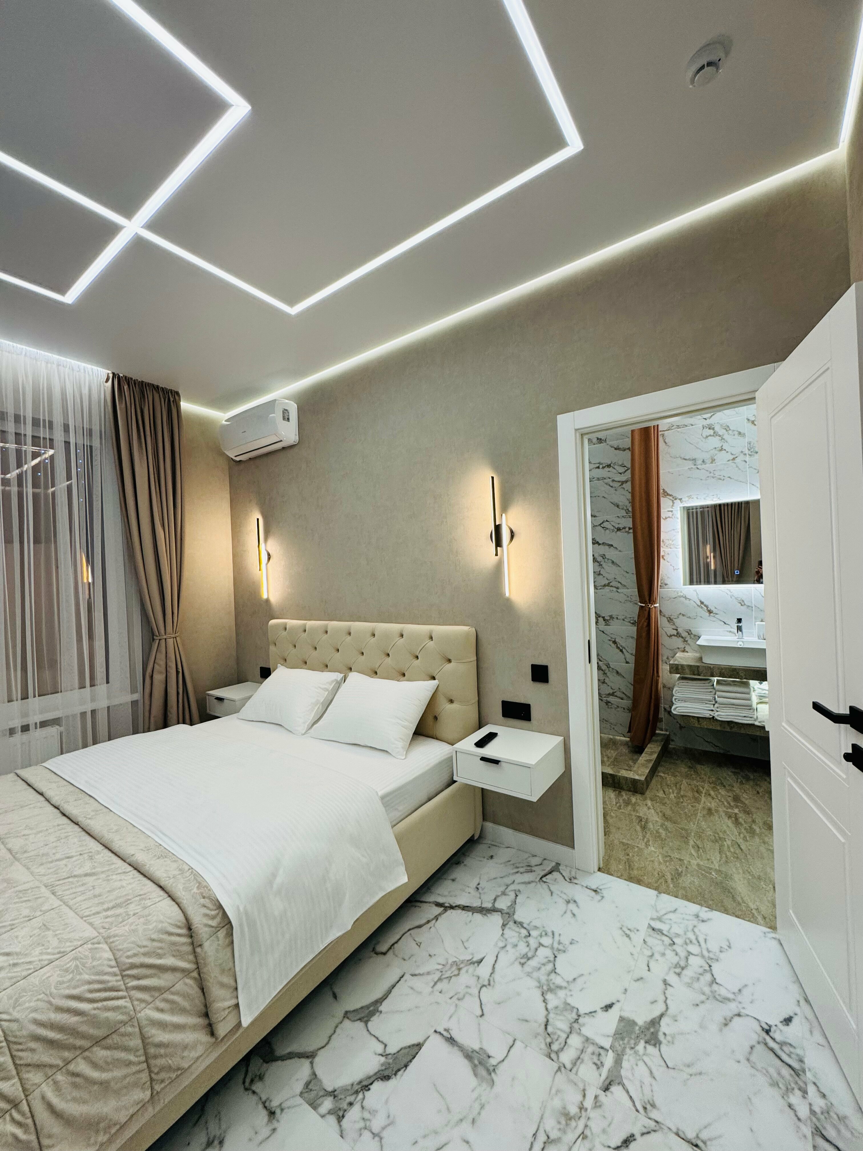 Дом с собственным бассейном