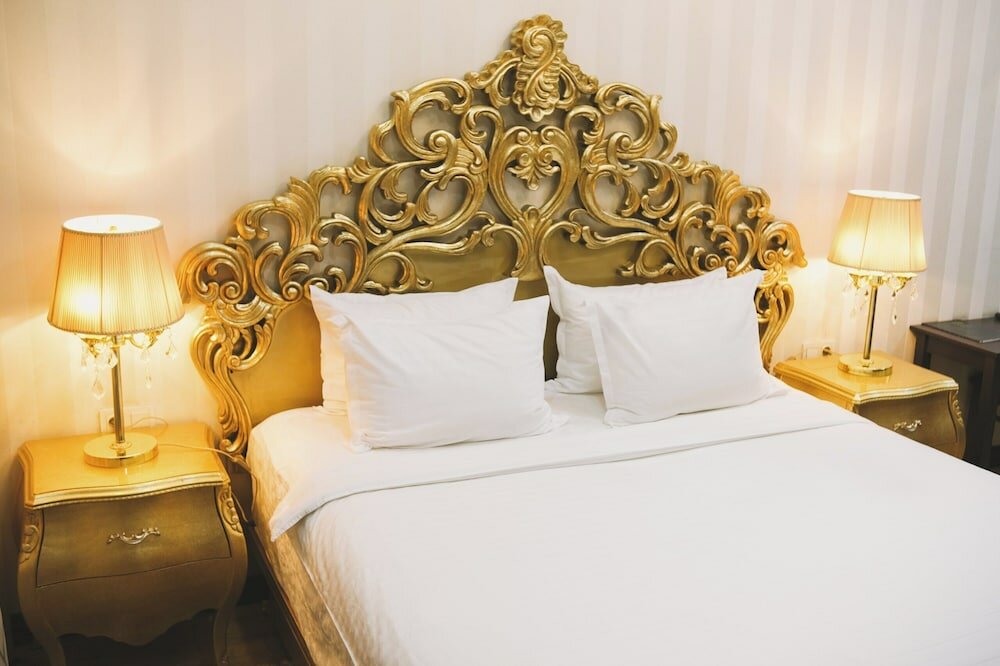 Deluxe Studio, Courtyard View