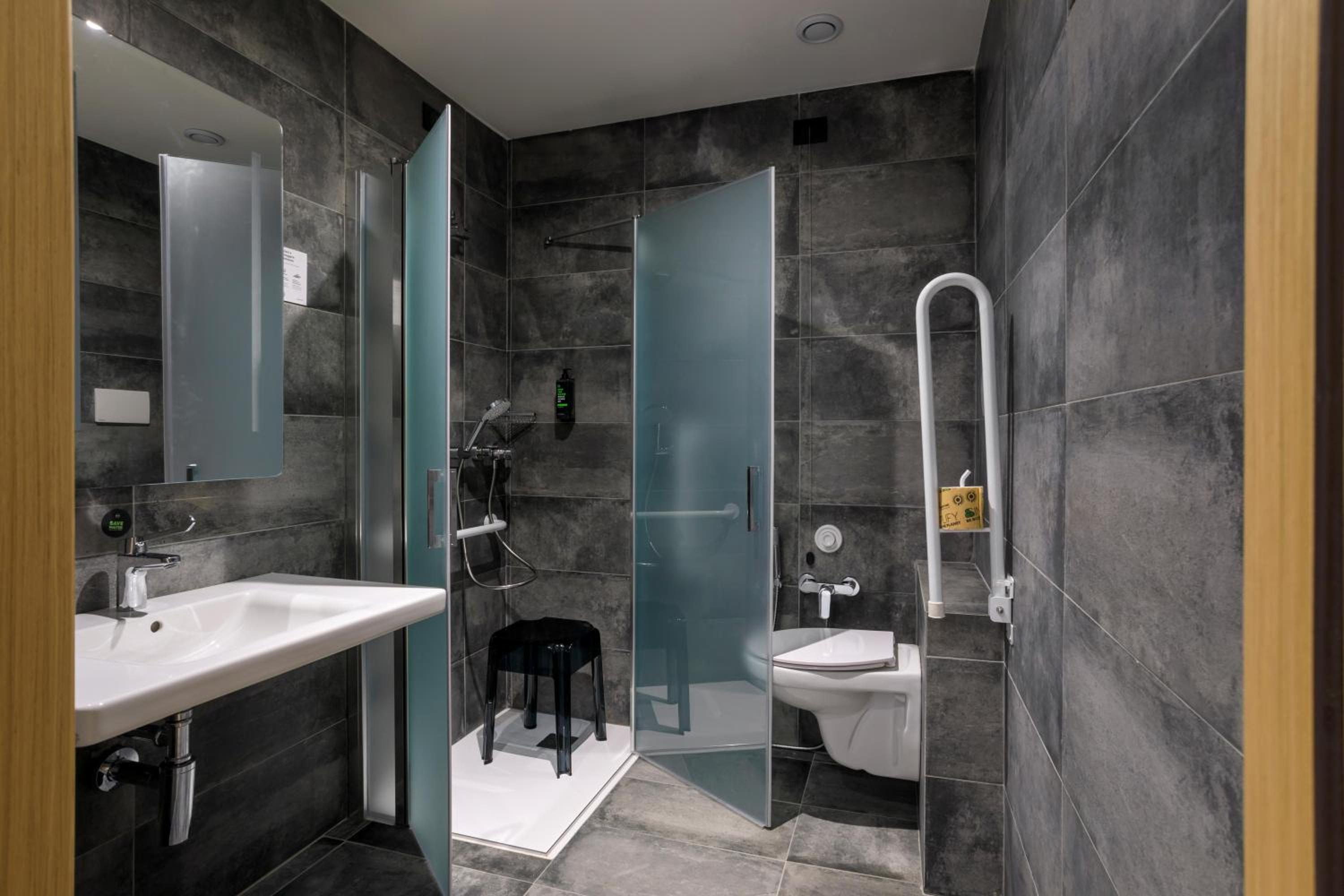 Double Room - Disability Access