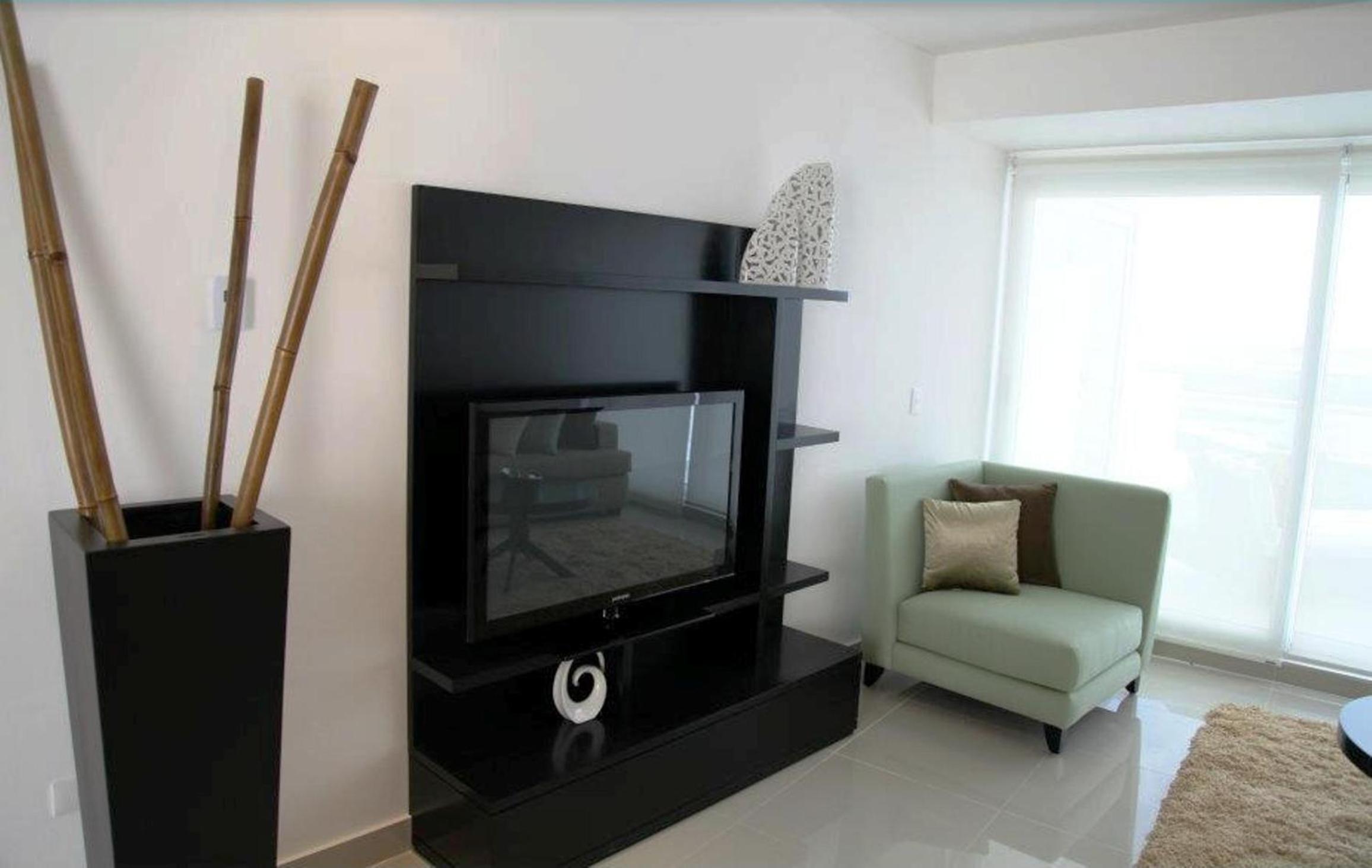 One Bedroom Suite with Ocean View