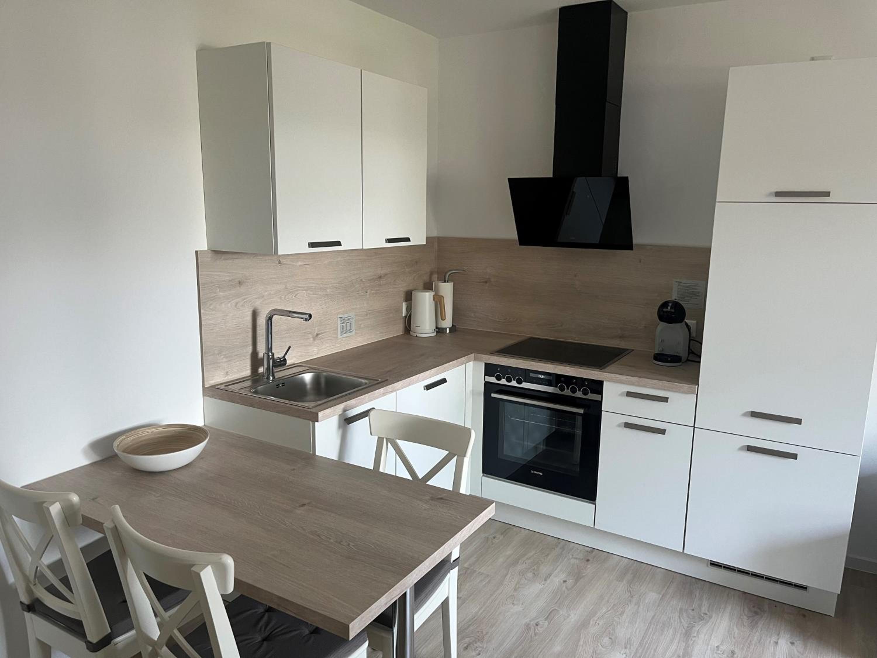 One-Bedroom Apartment (Annex)