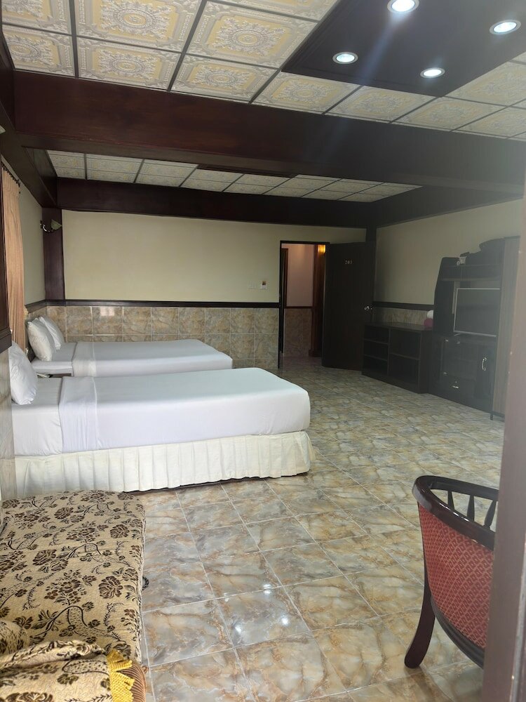 Deluxe Triple Room, Multiple Beds, Balcony