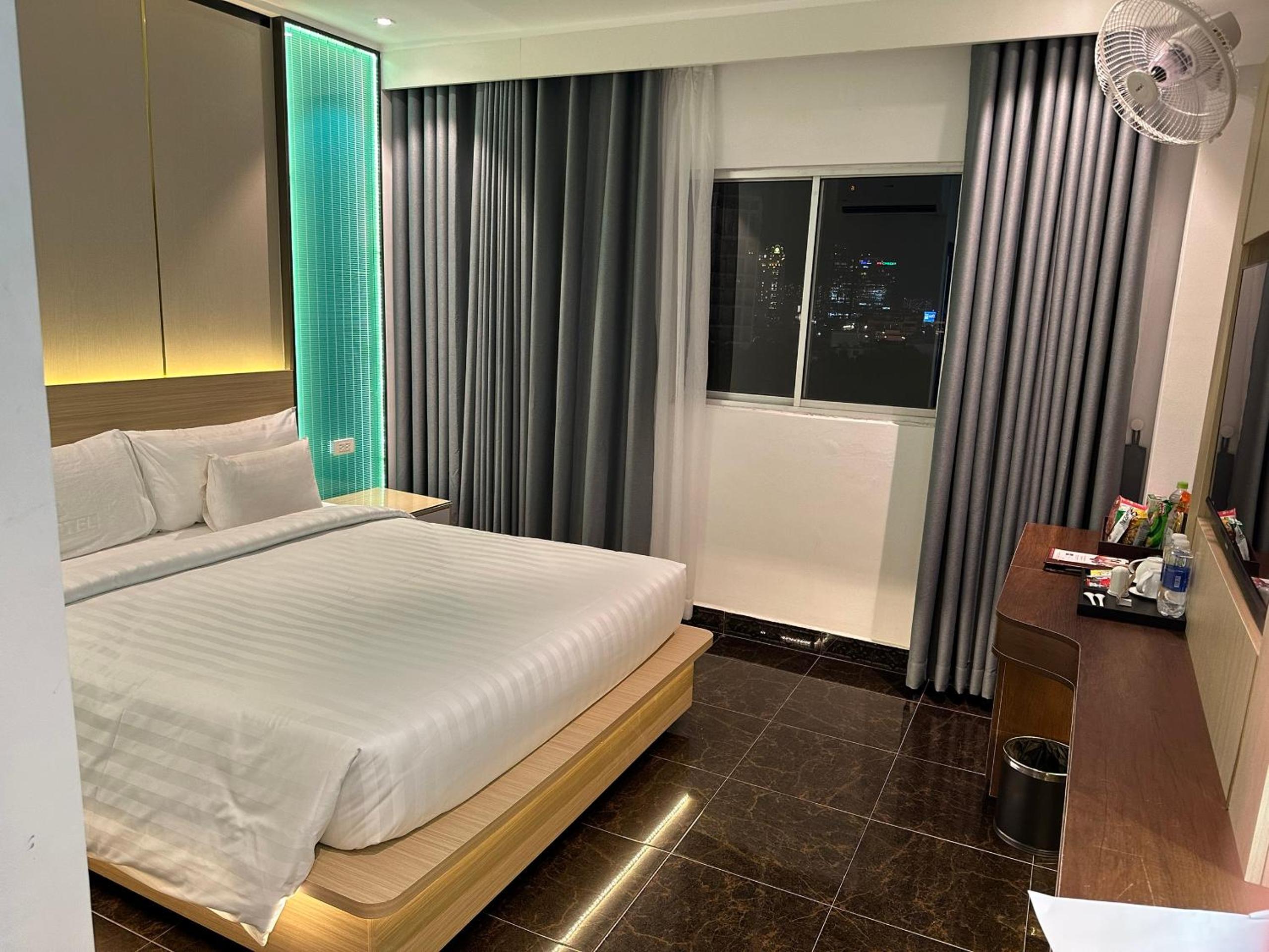 Deluxe Double Room