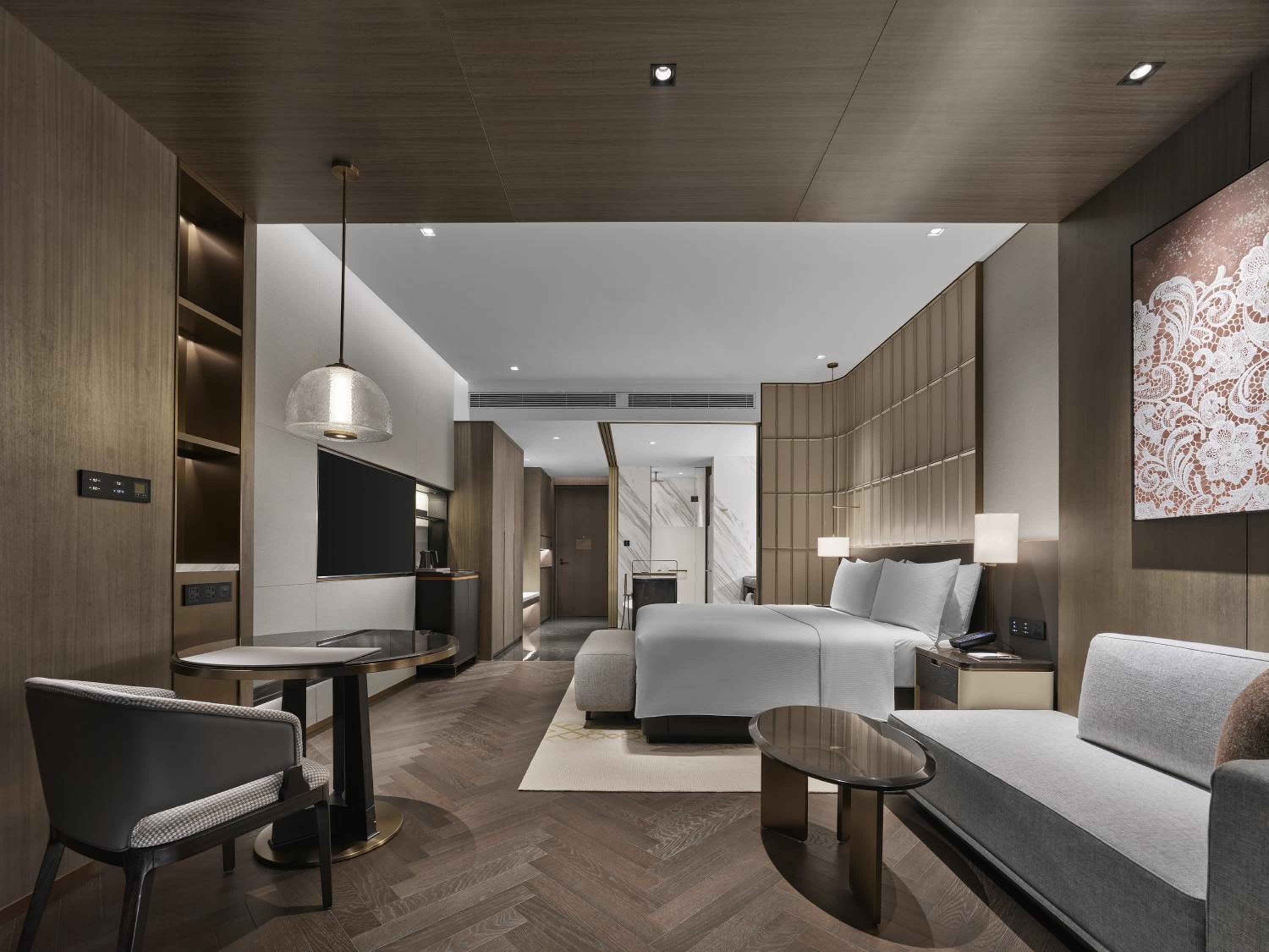 King Room - Mobility Accessible 