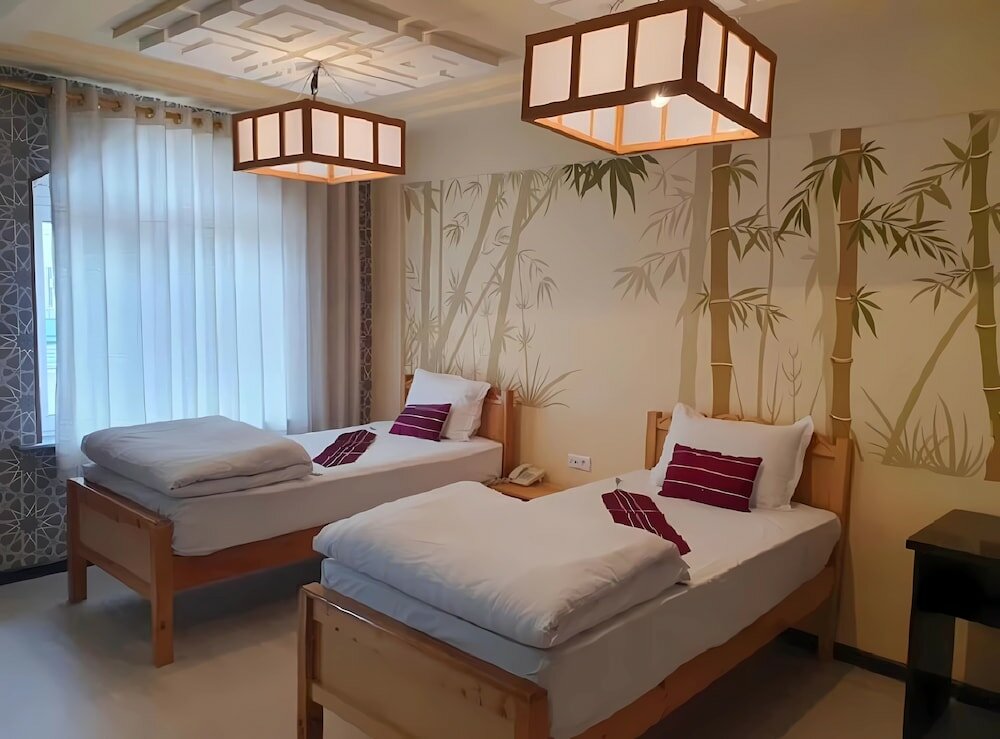 Standard Twin Room, City View