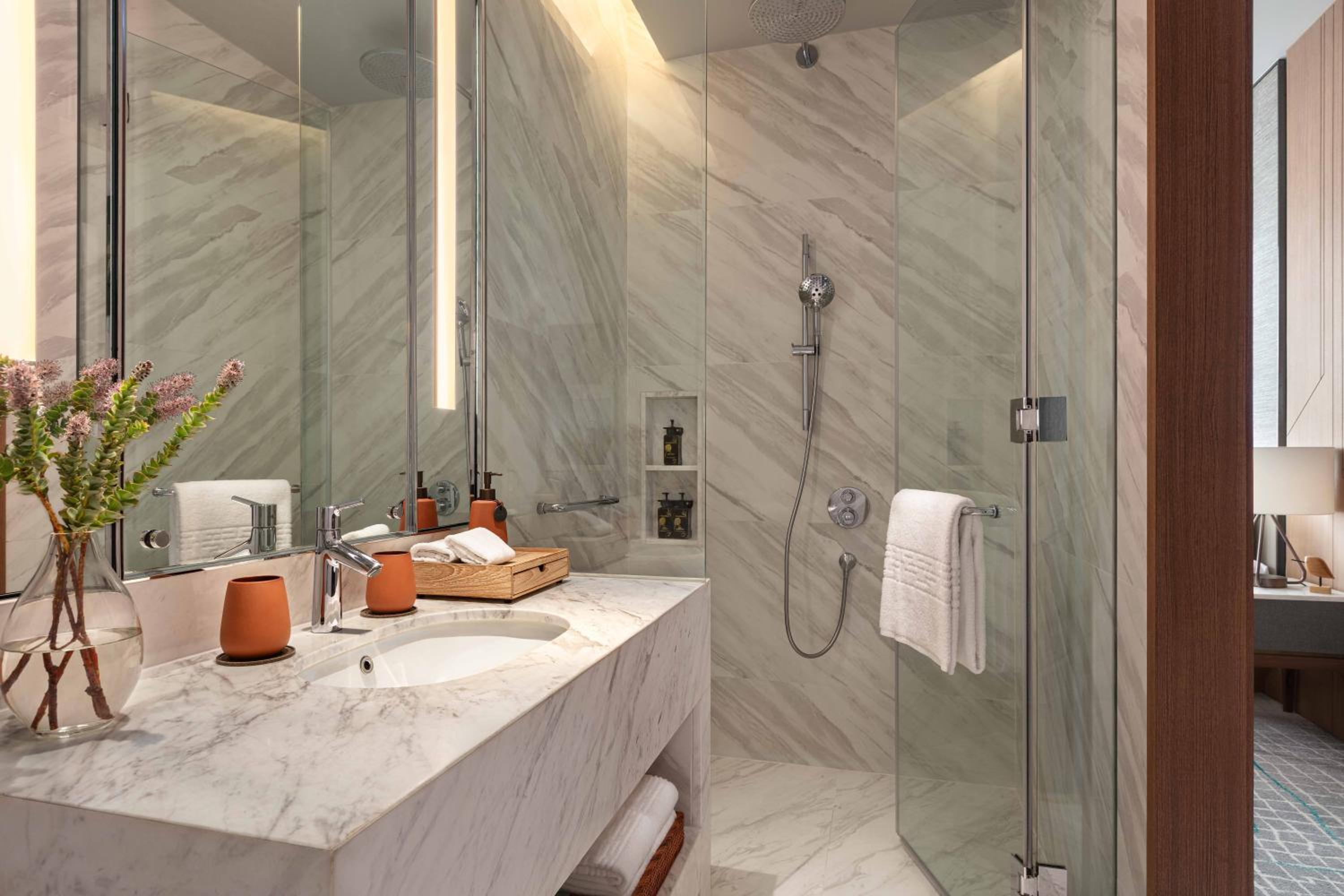 Essential King Studio