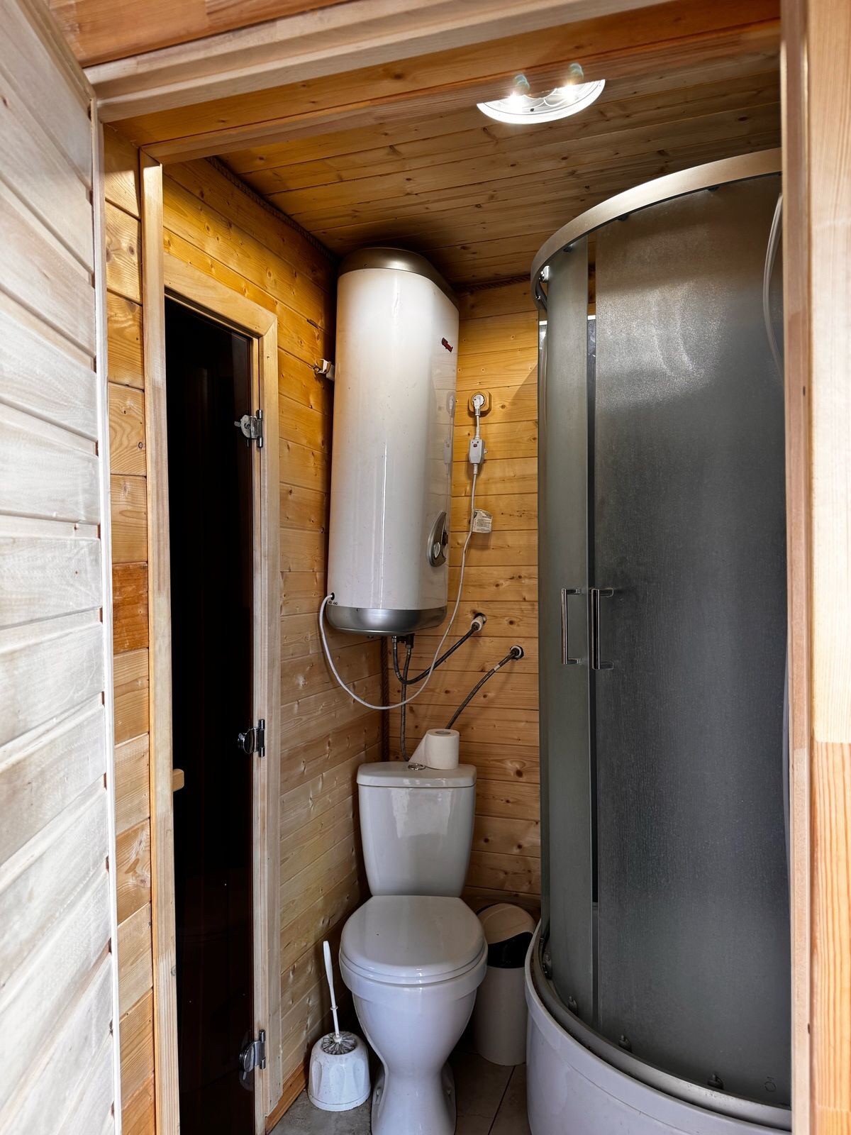 Дом с видом на озеро