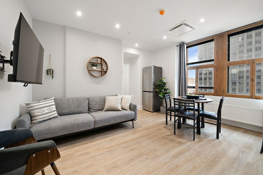 Comfort Apartment, City View