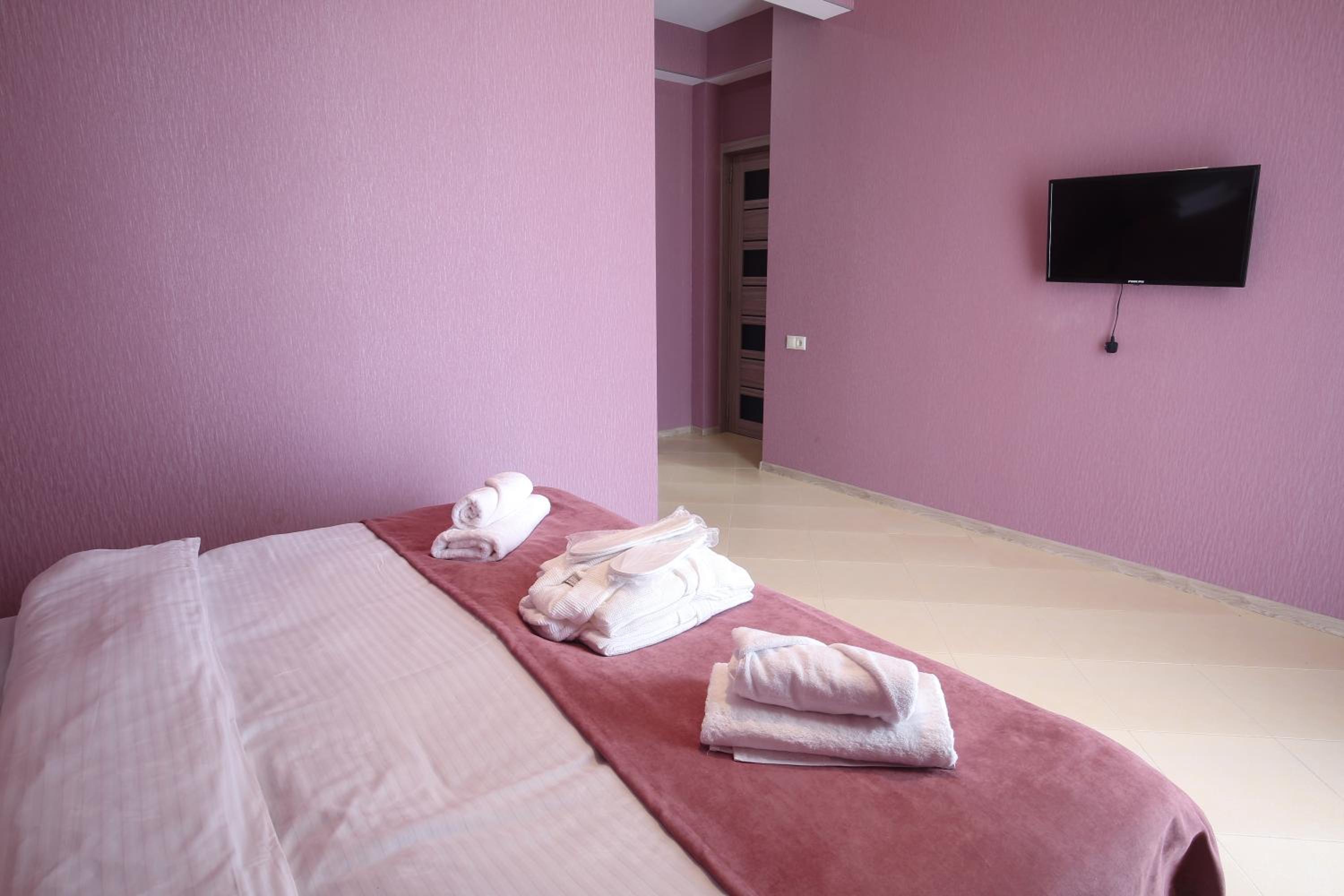 Queen Room With Balcony