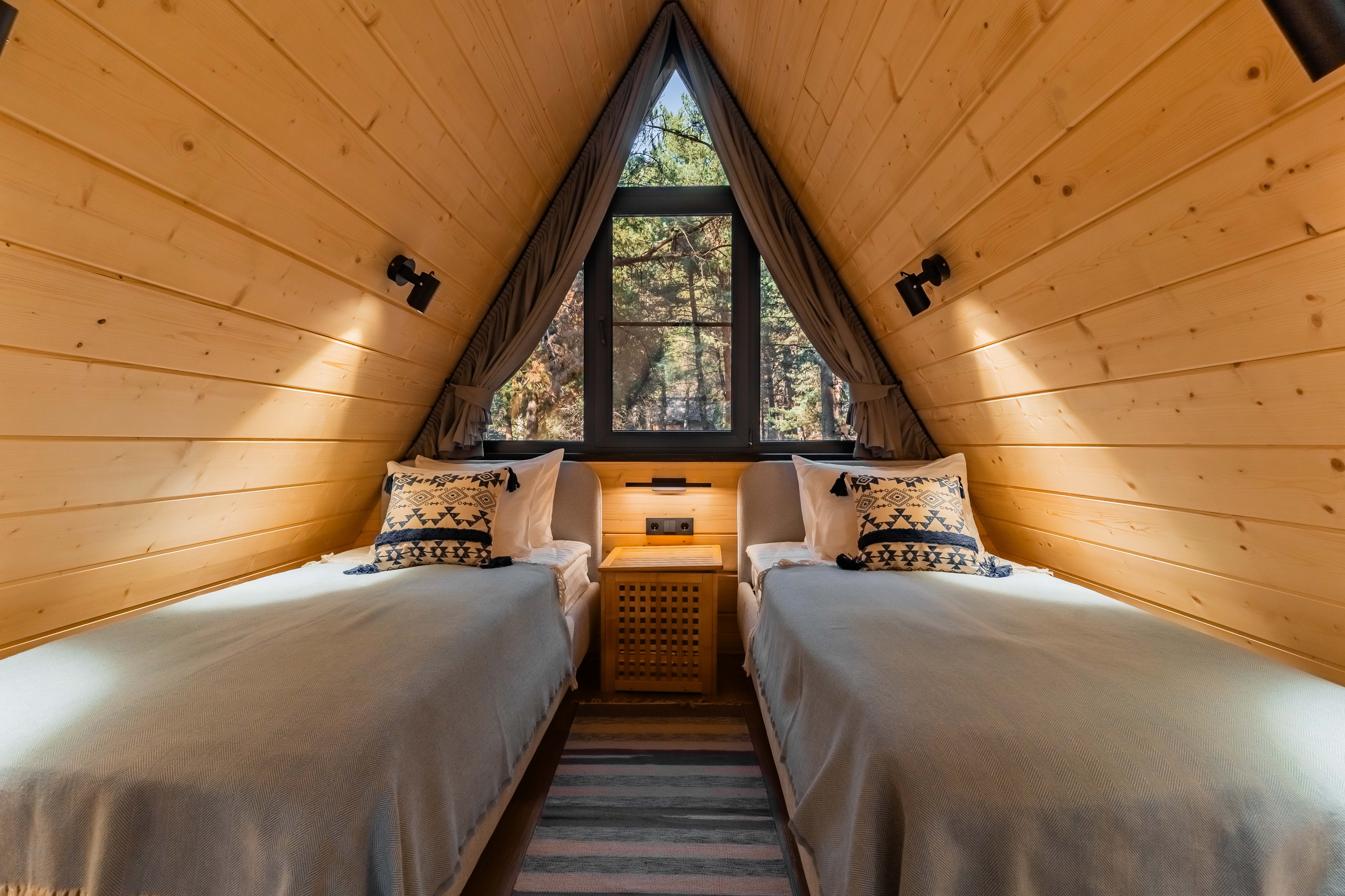 Чум Средний на высоких сваях