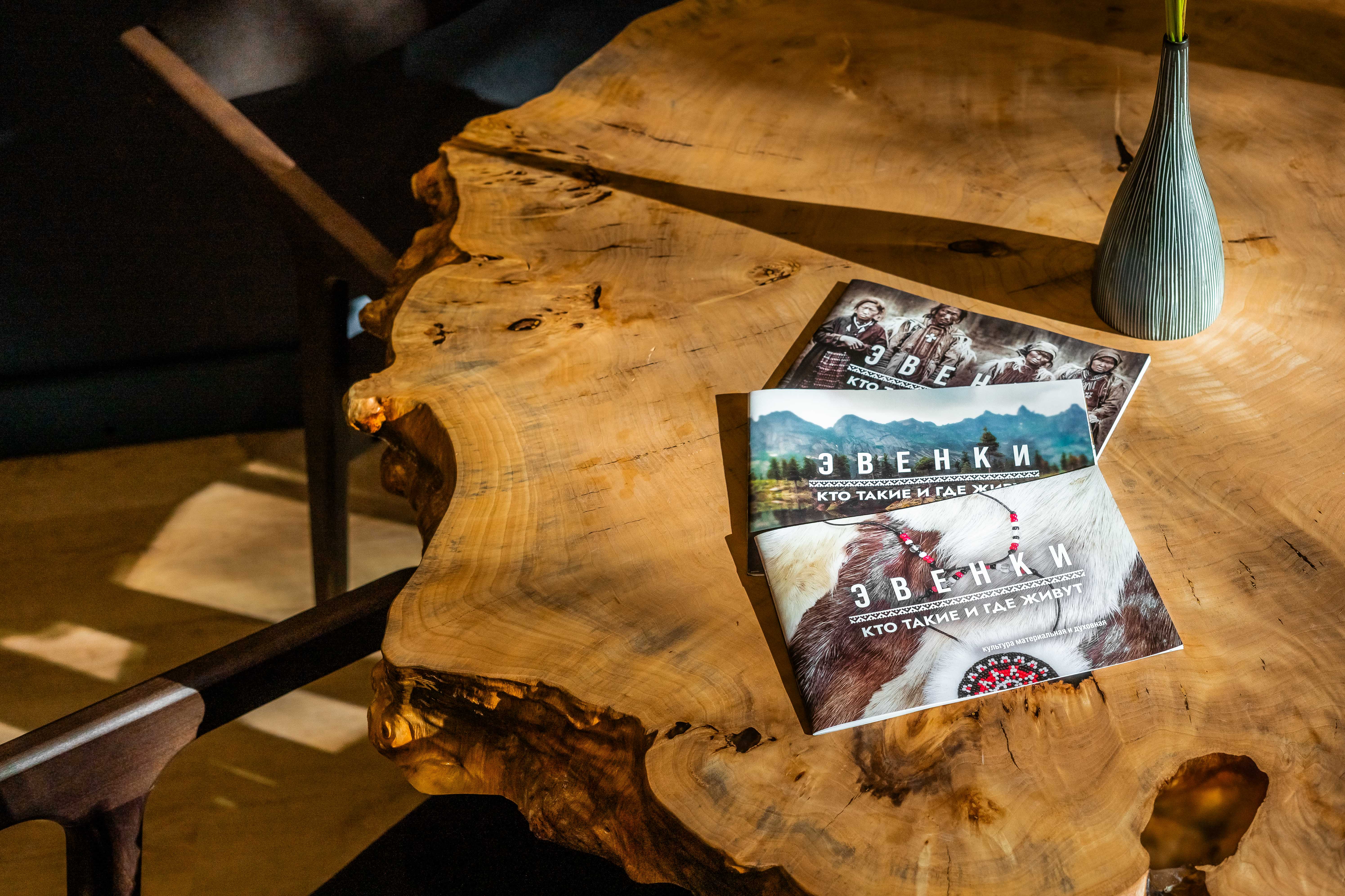 Чум Средний на высоких сваях