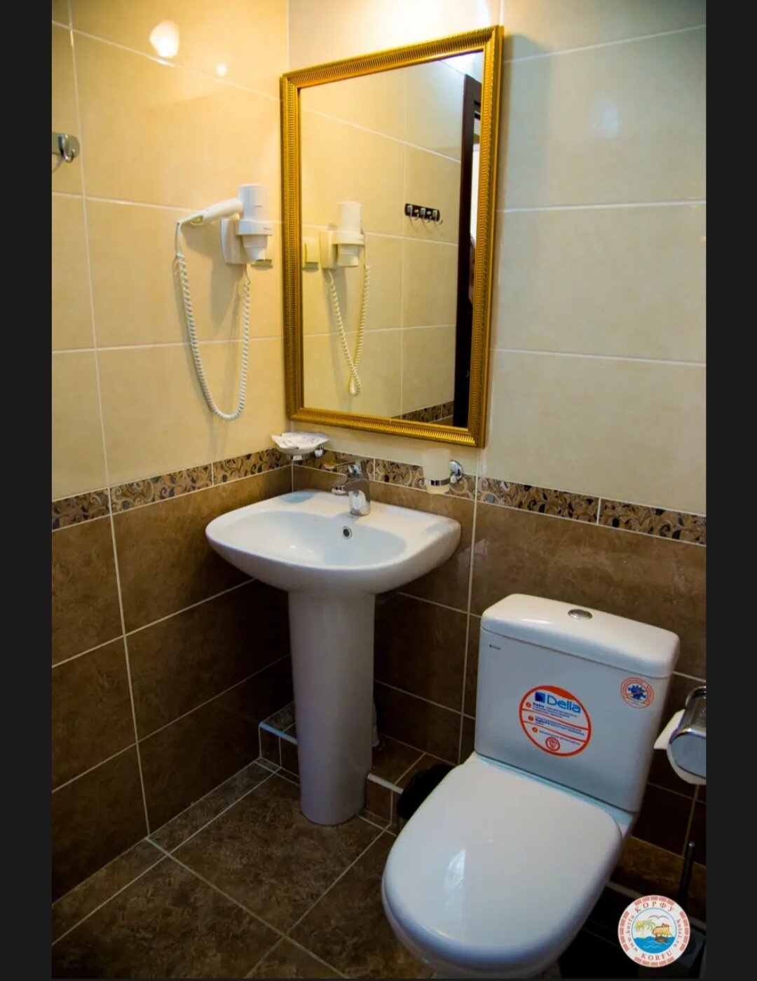 Четырехместный номер с балконом