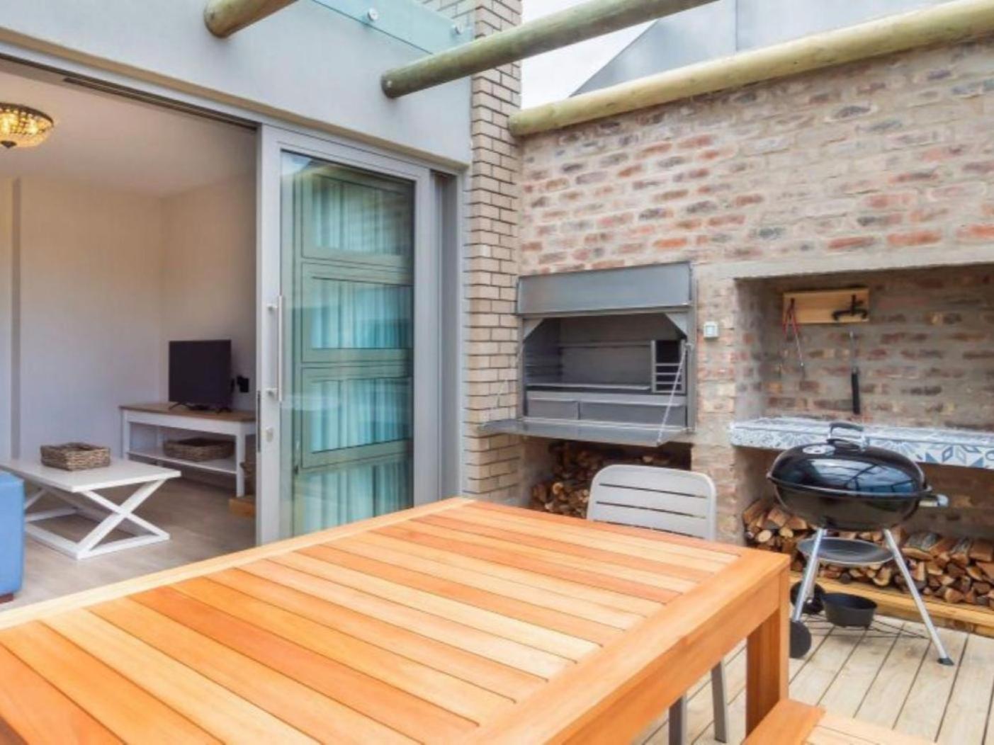 Deluxe Suite with Sea View