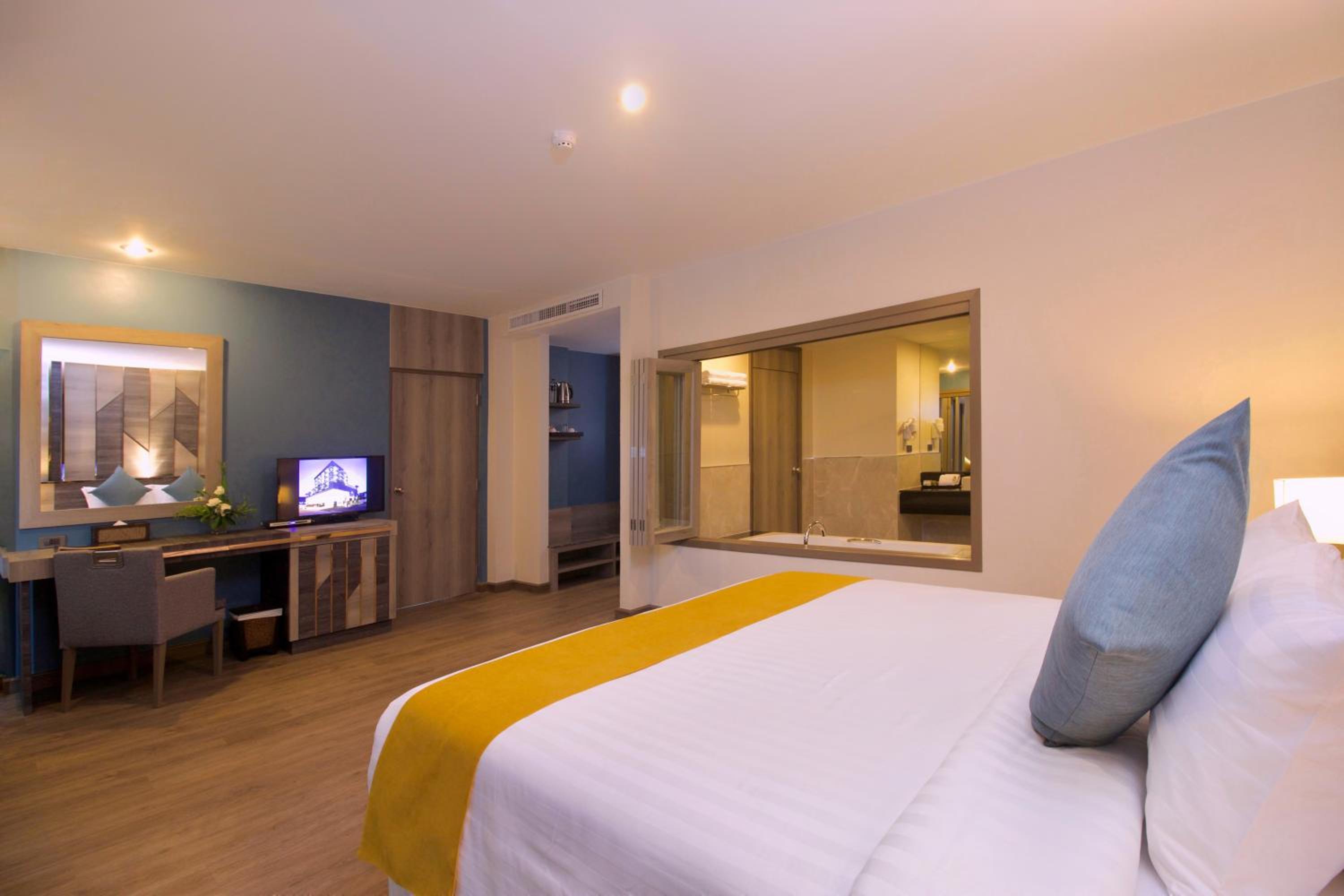 Grand Deluxe Double or Twin Room