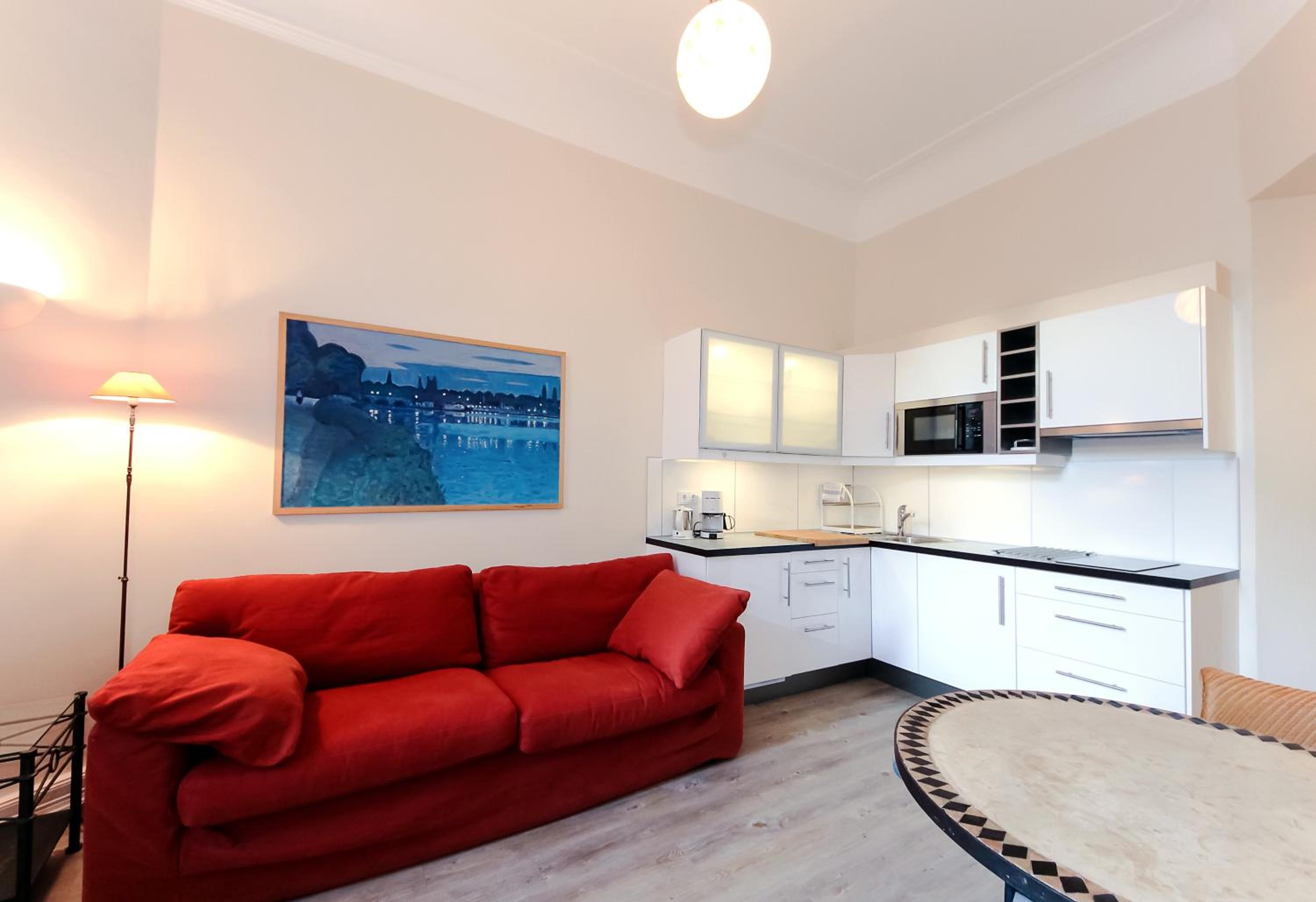 Apartment with Garden View