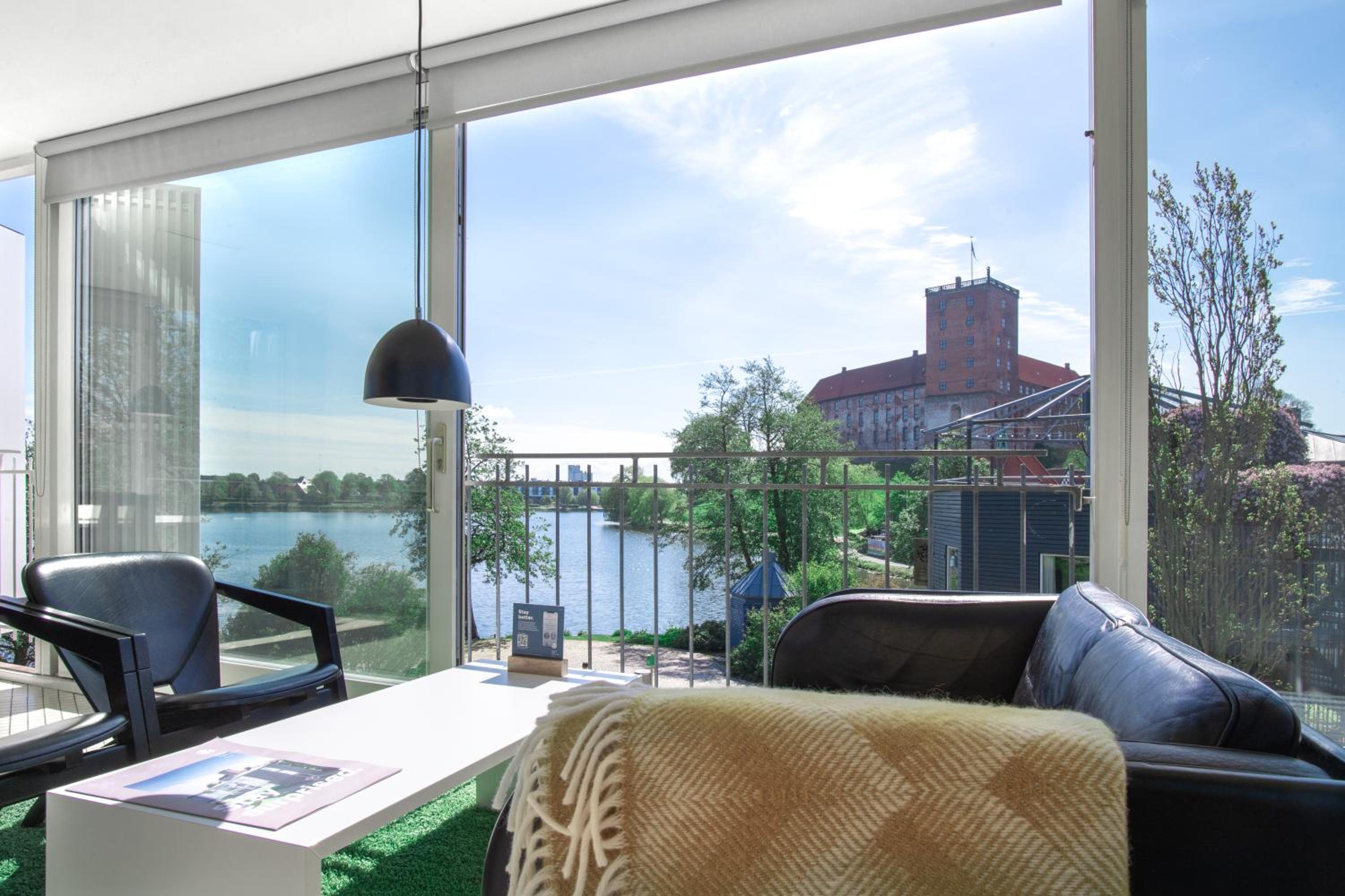 One-Bedroom Apartment with Partial Lake View