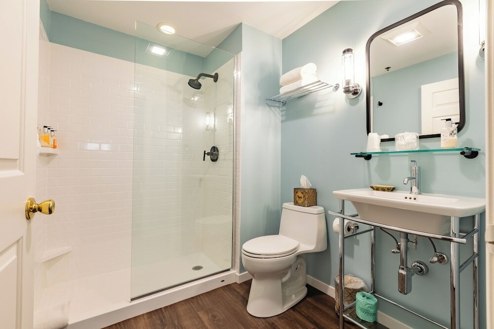 Deluxe Room, 1 King Bed