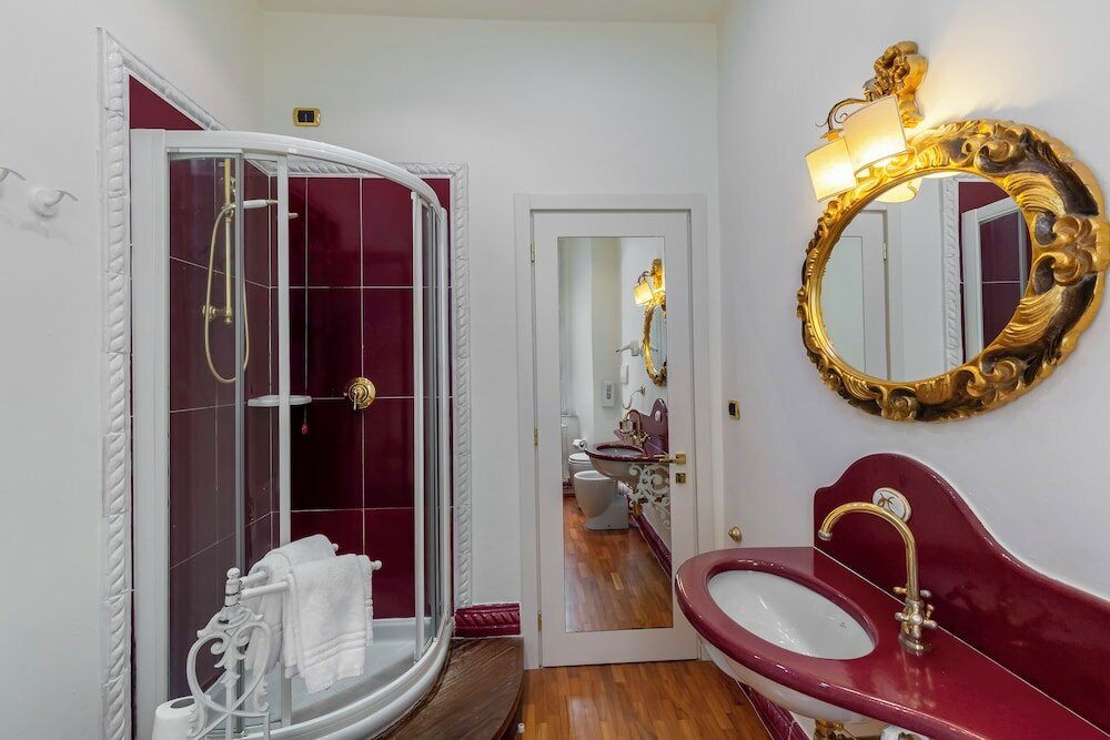 Double Room (Fuga alle Terme Plus Una)