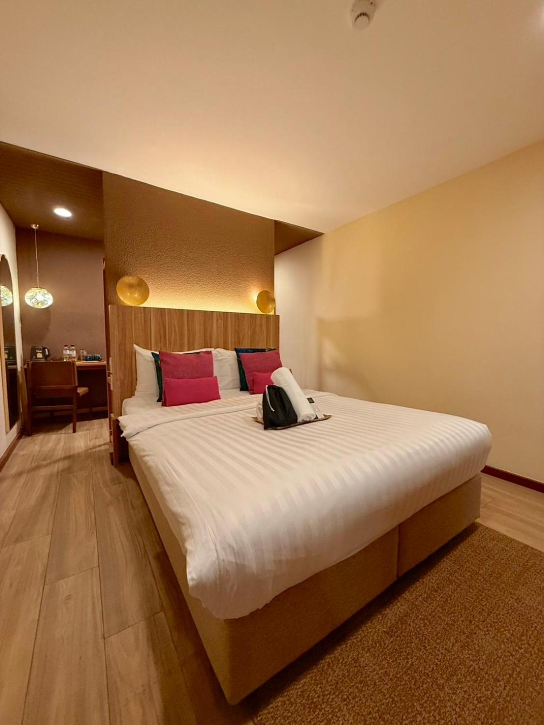 Grand Superior Double with Bathtub