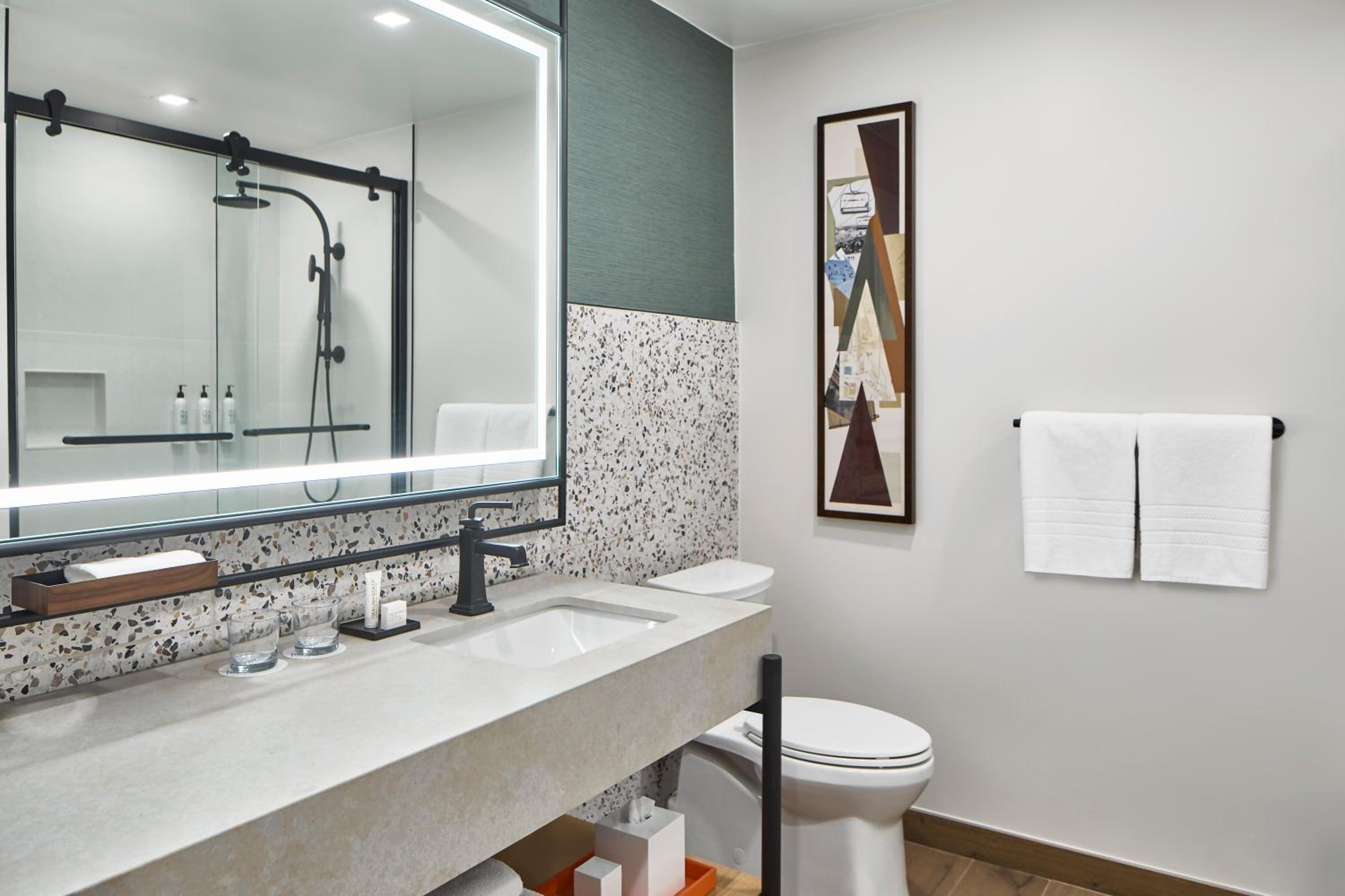 King Room - Hearing Accessible