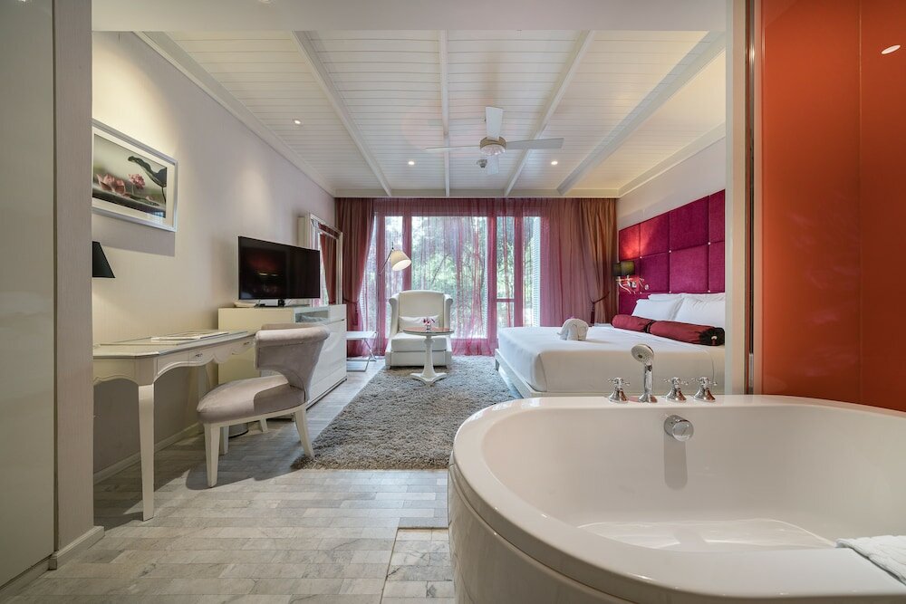 Deluxe Single Room, City View