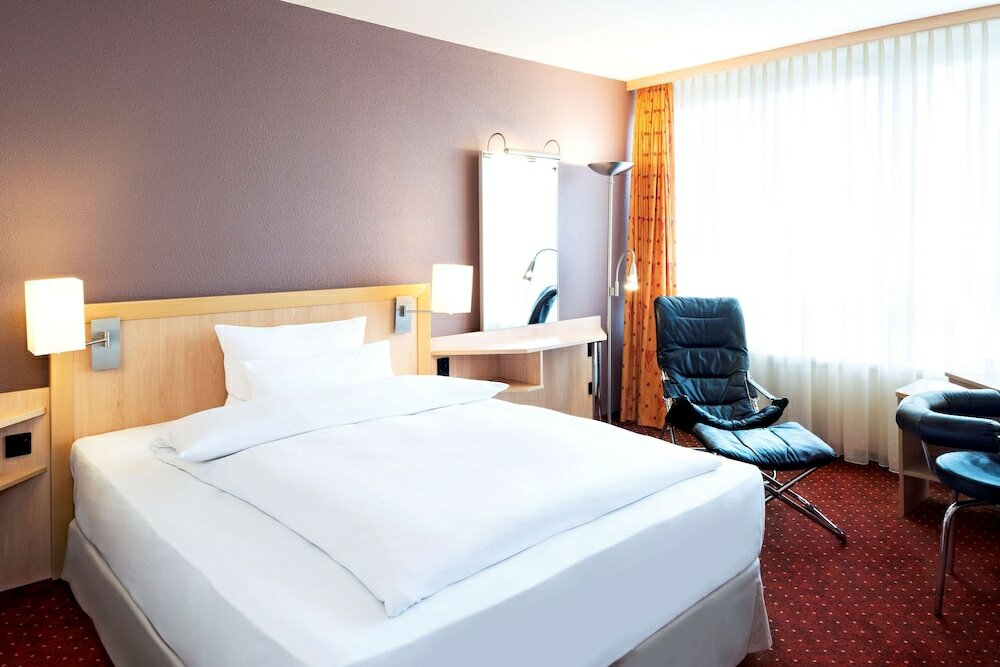 Standard Room (Extra Bed 2 adults + 1 child)