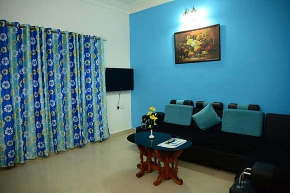 Indulgence Suite Room