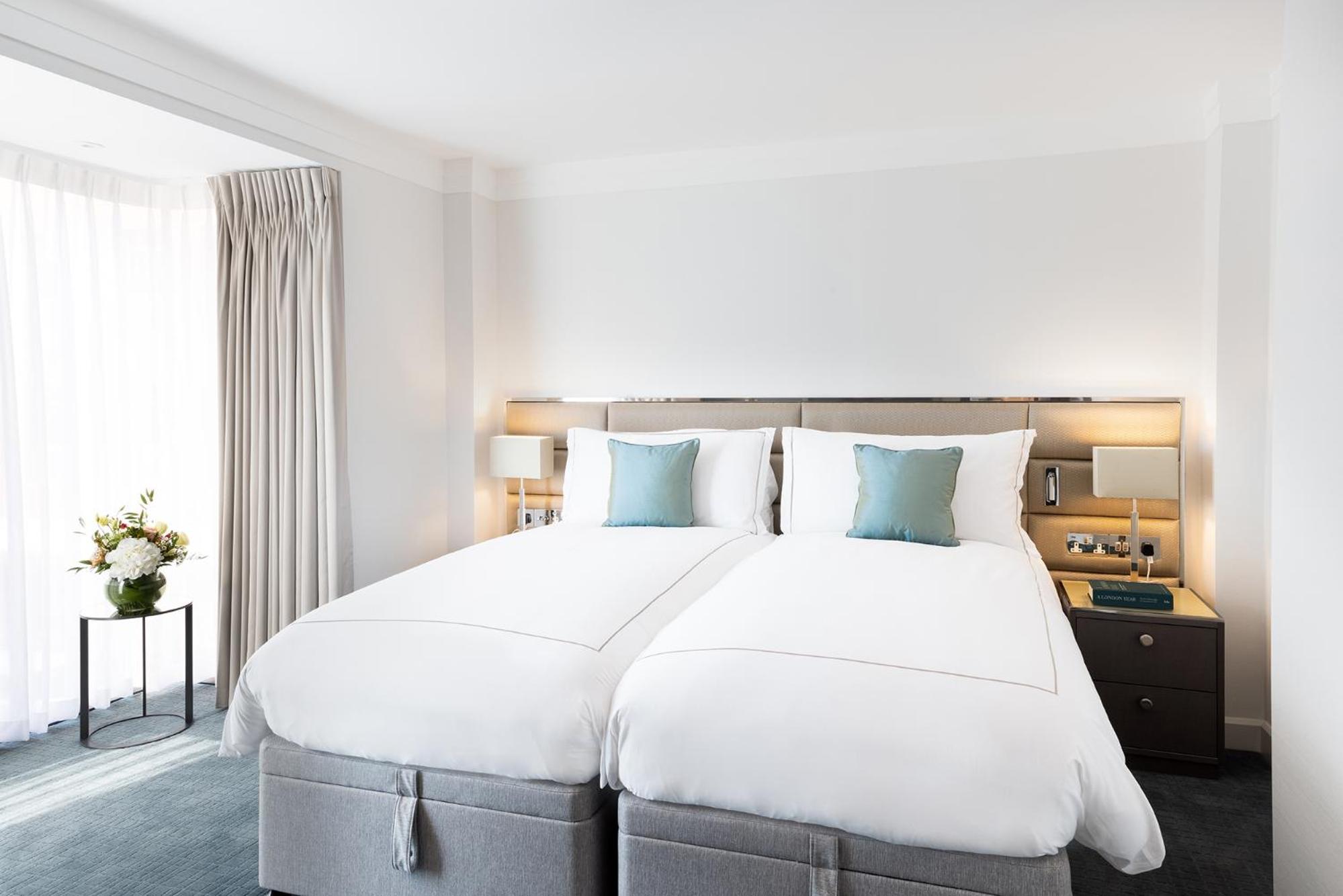 Three Bedroom Deluxe Apartment