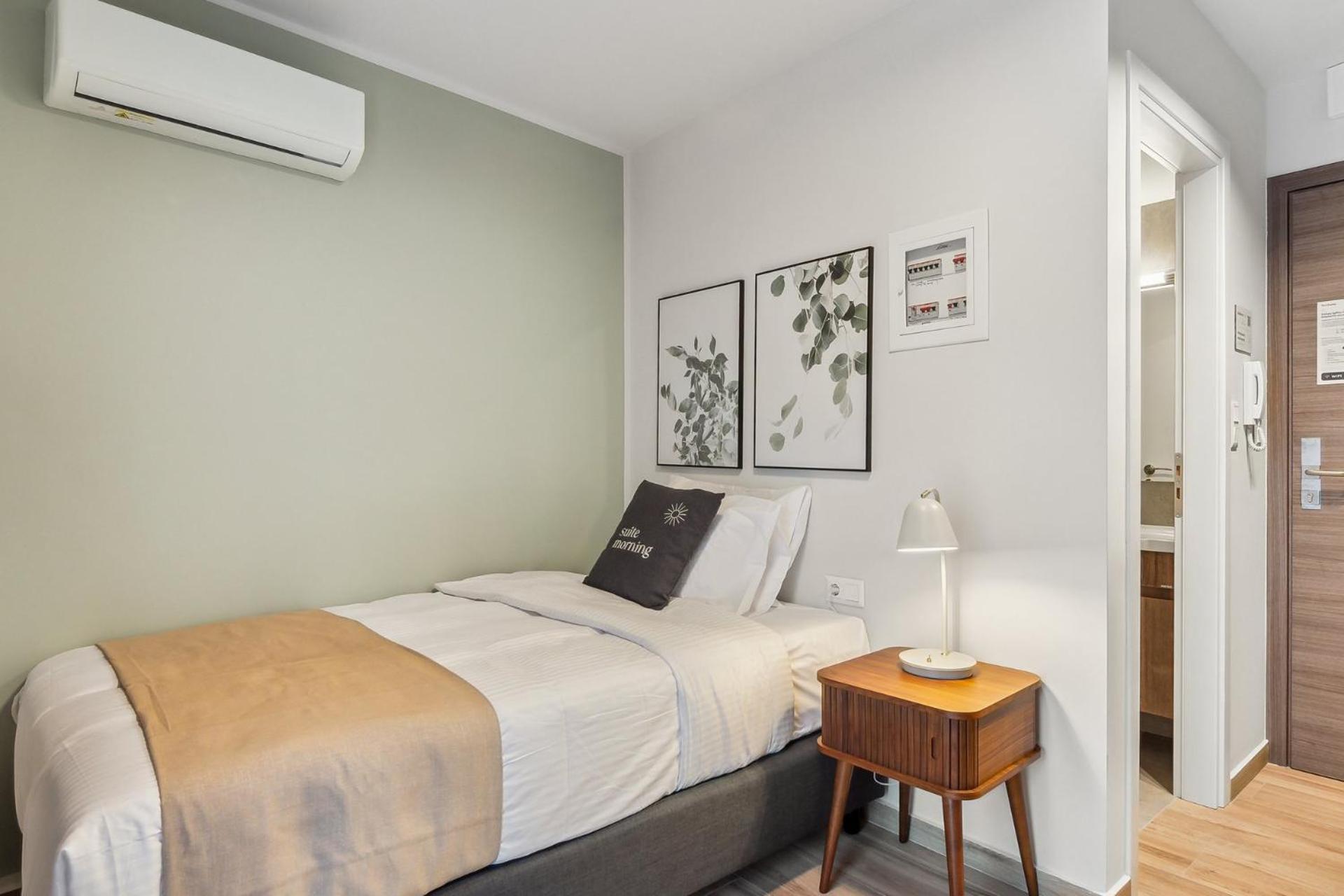 Single Studio with balcony