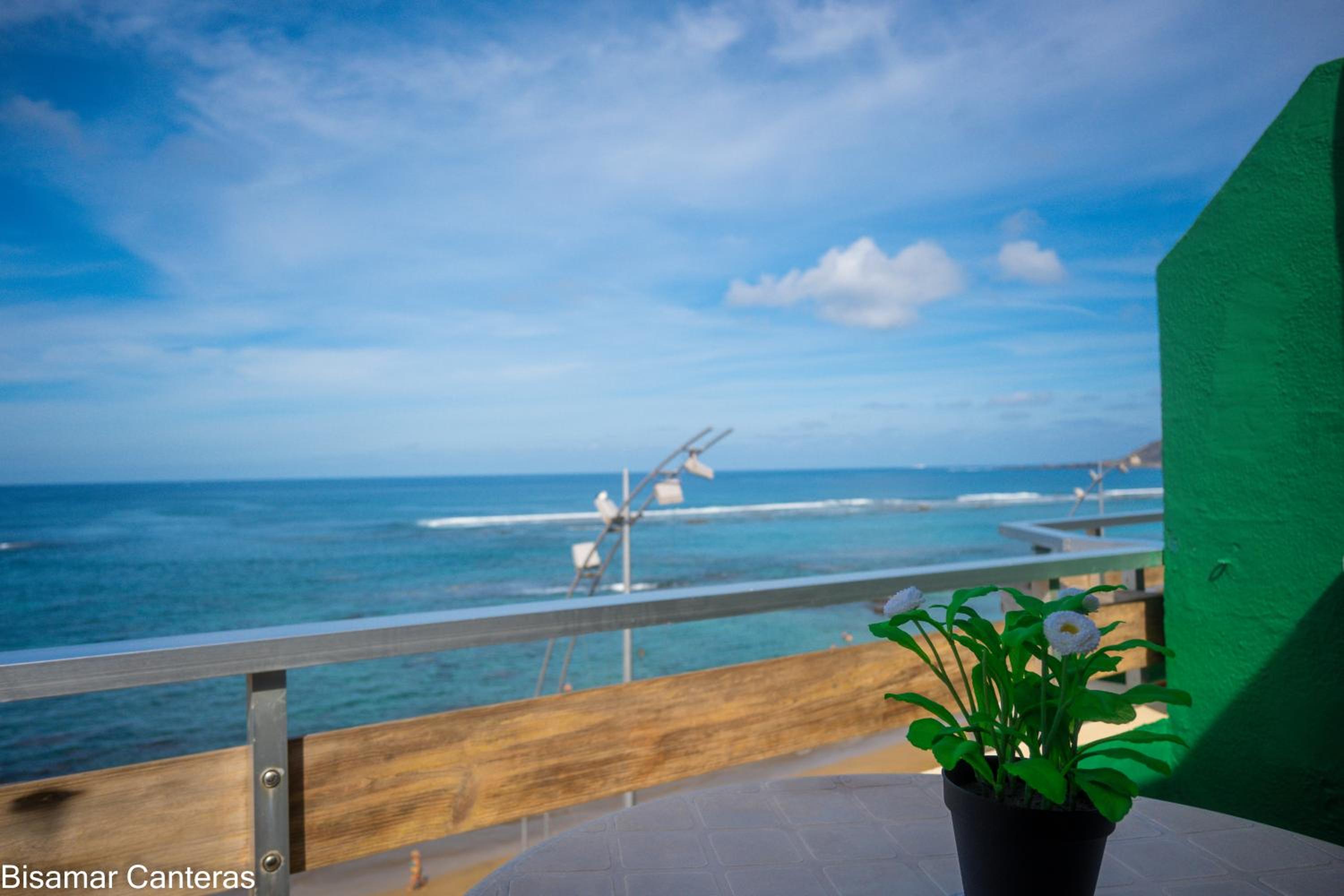 Studio with Sea View