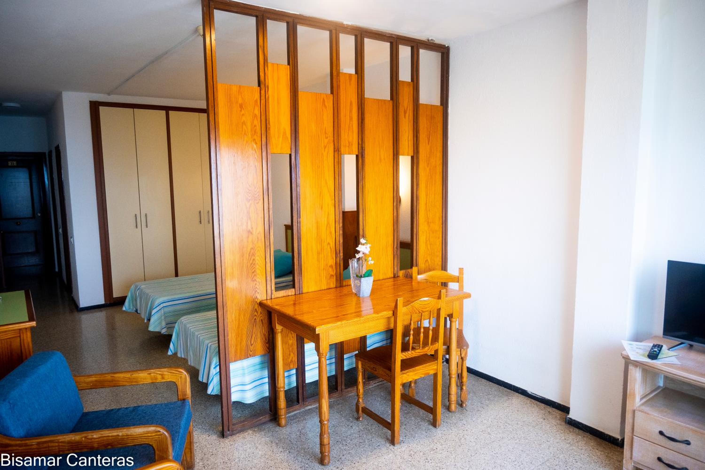 Studio with Sea View