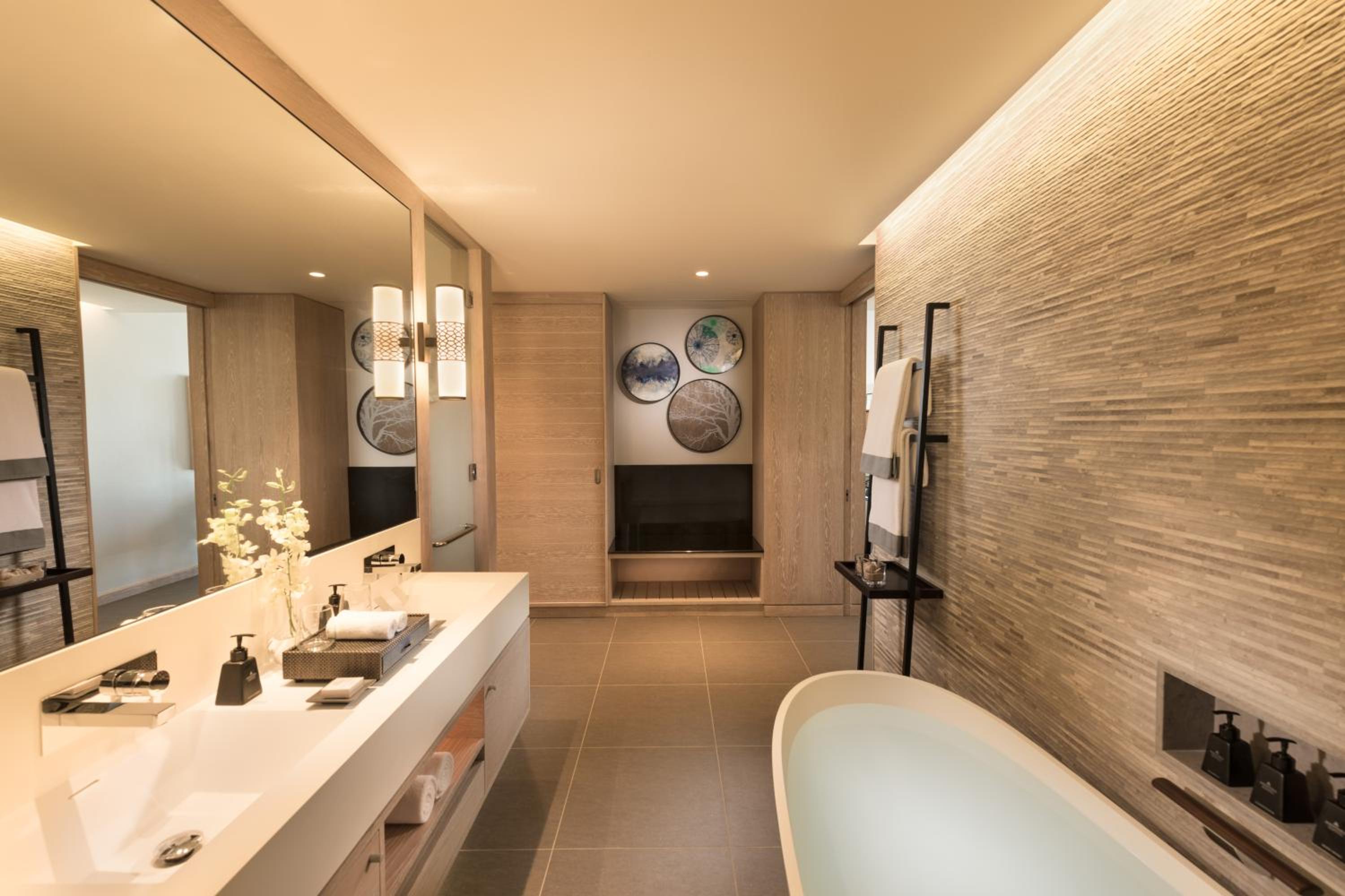 Deluxe Ocean View Room