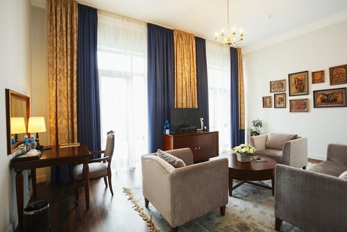 Suite (Consul) в Ambassador