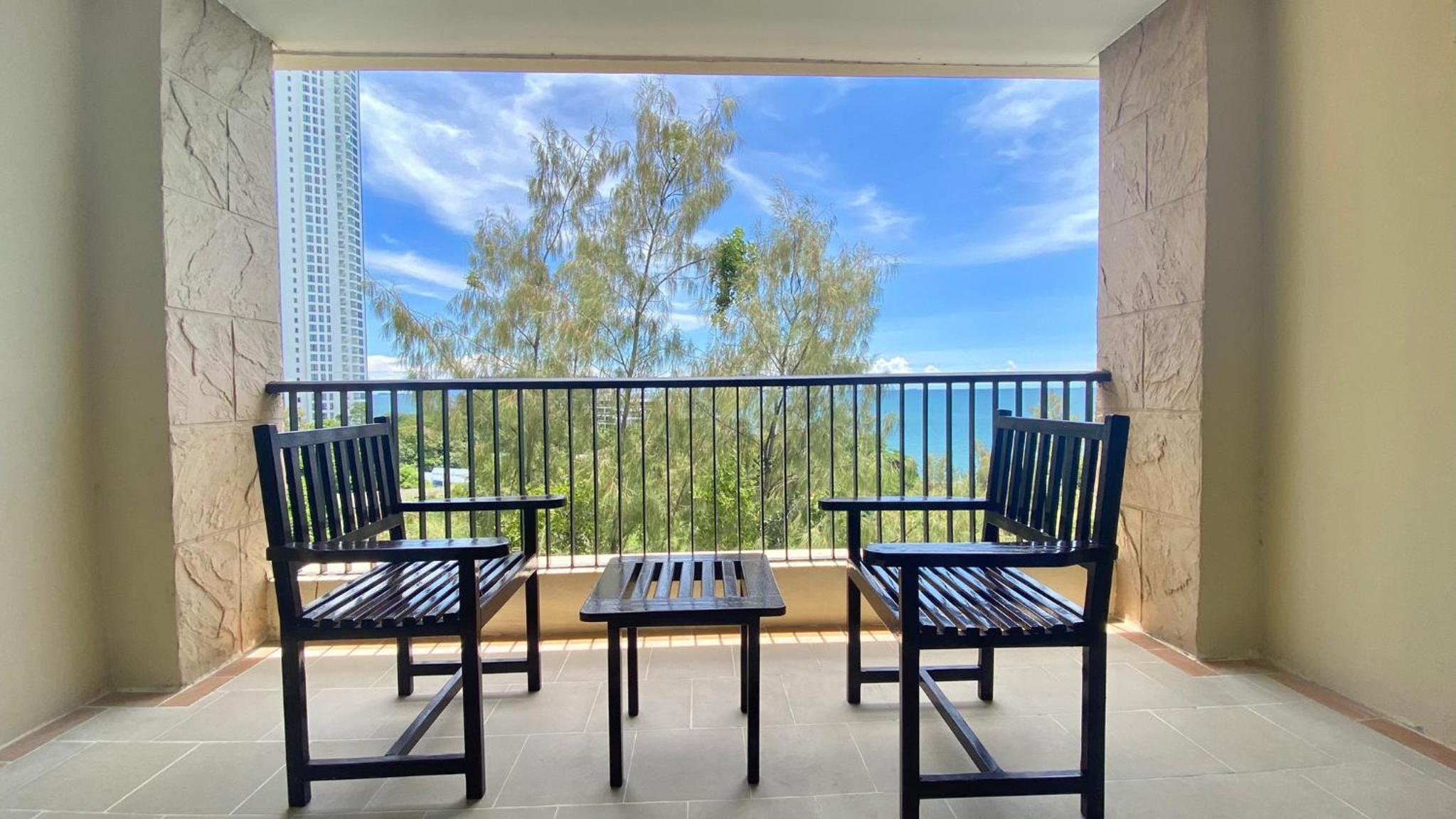 Premium Sea View Room