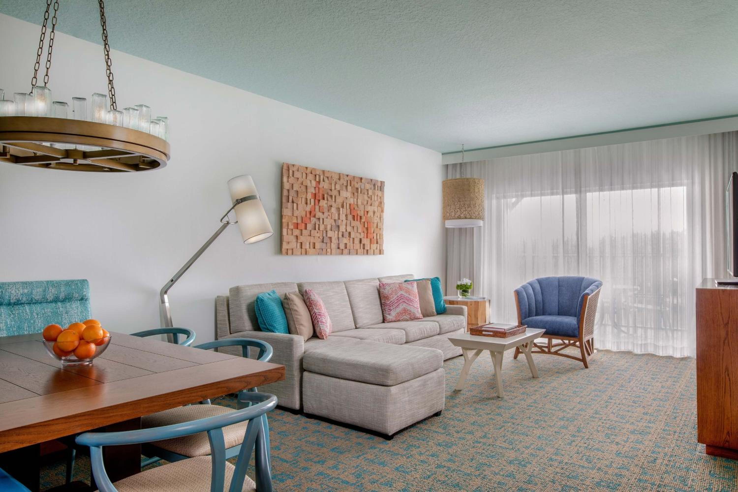 One-Bedroom King Villa with Sofa Bed