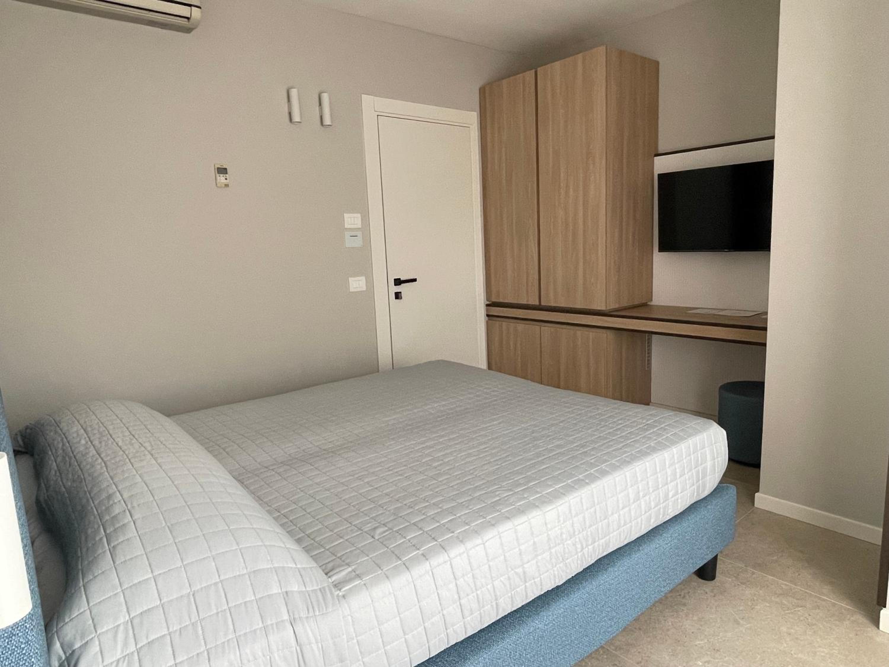 Double or Twin Room with Balcony