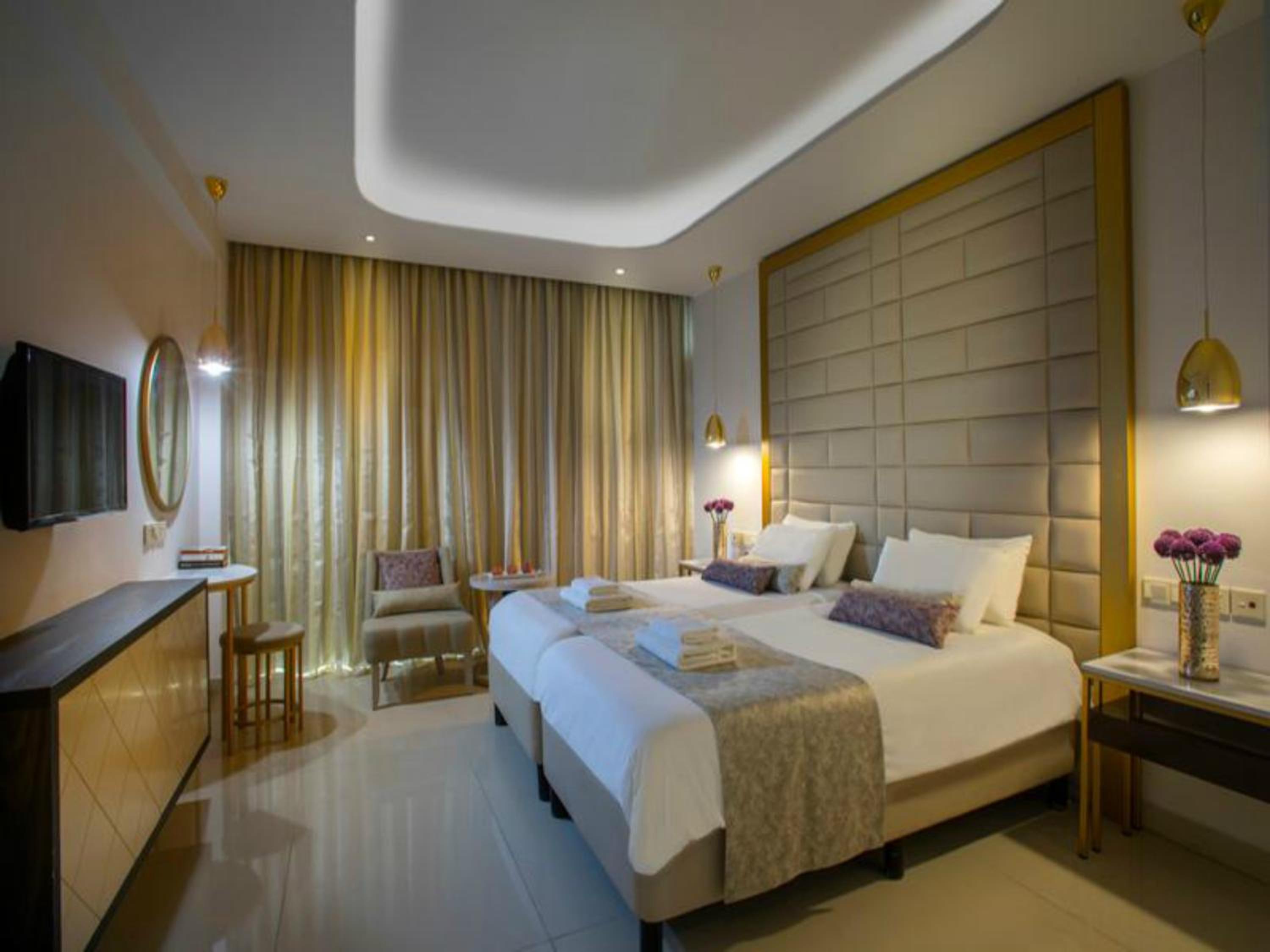 Standard Double or Twin Room with Inland View