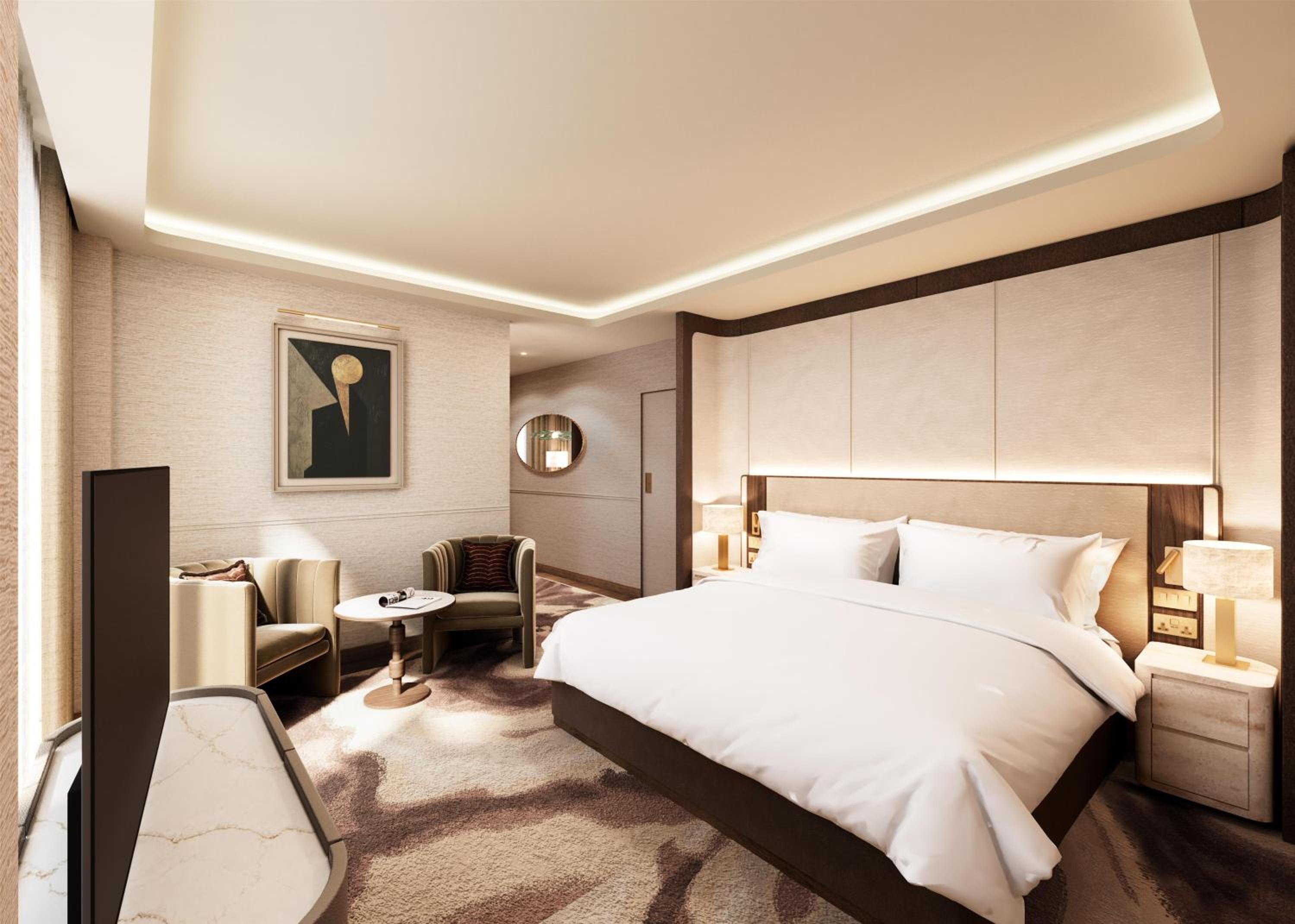 One-Bedroom King Suite with City View and Lounge Access