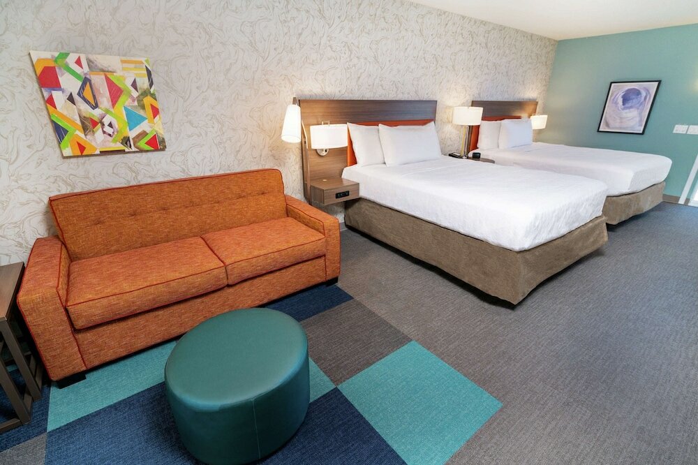 Studio, 2 Queen Beds, Accessible, Bathtub