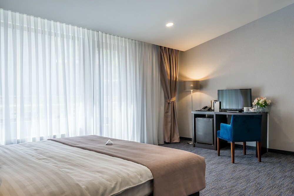 Standard Double Room, Connecting Rooms