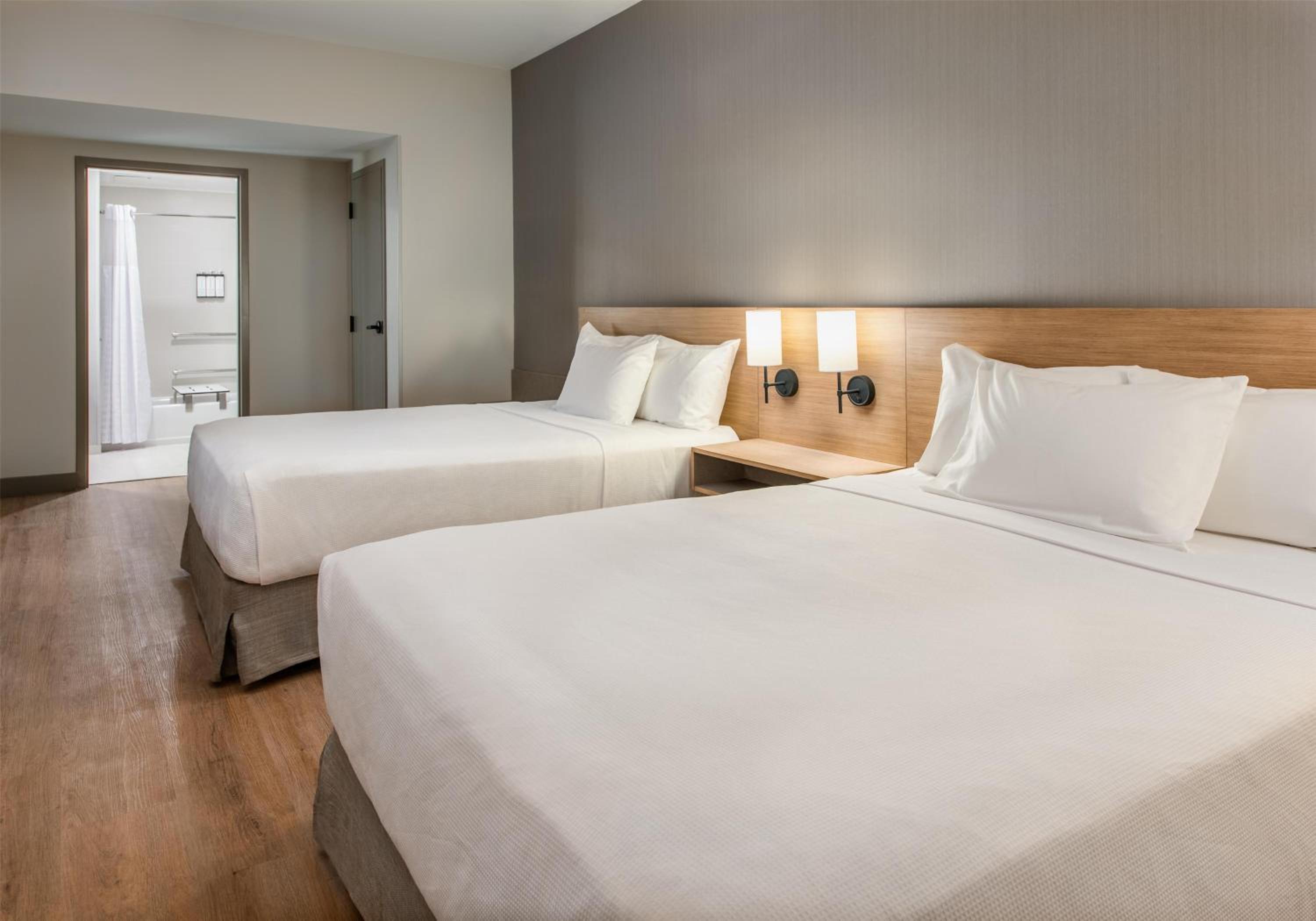 Studio Suite with Two Queen Beds - City View - Accessible