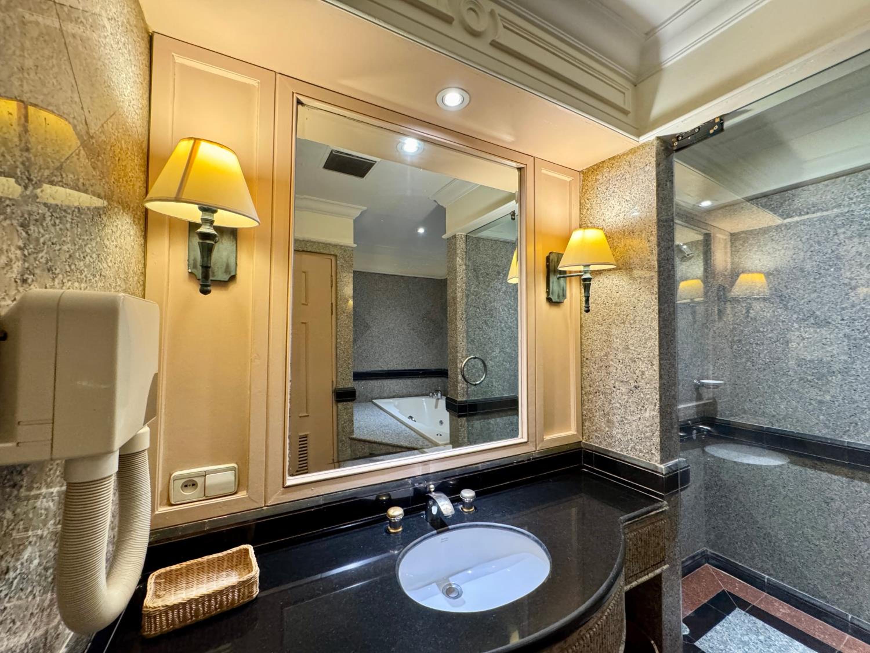 Royal Suite