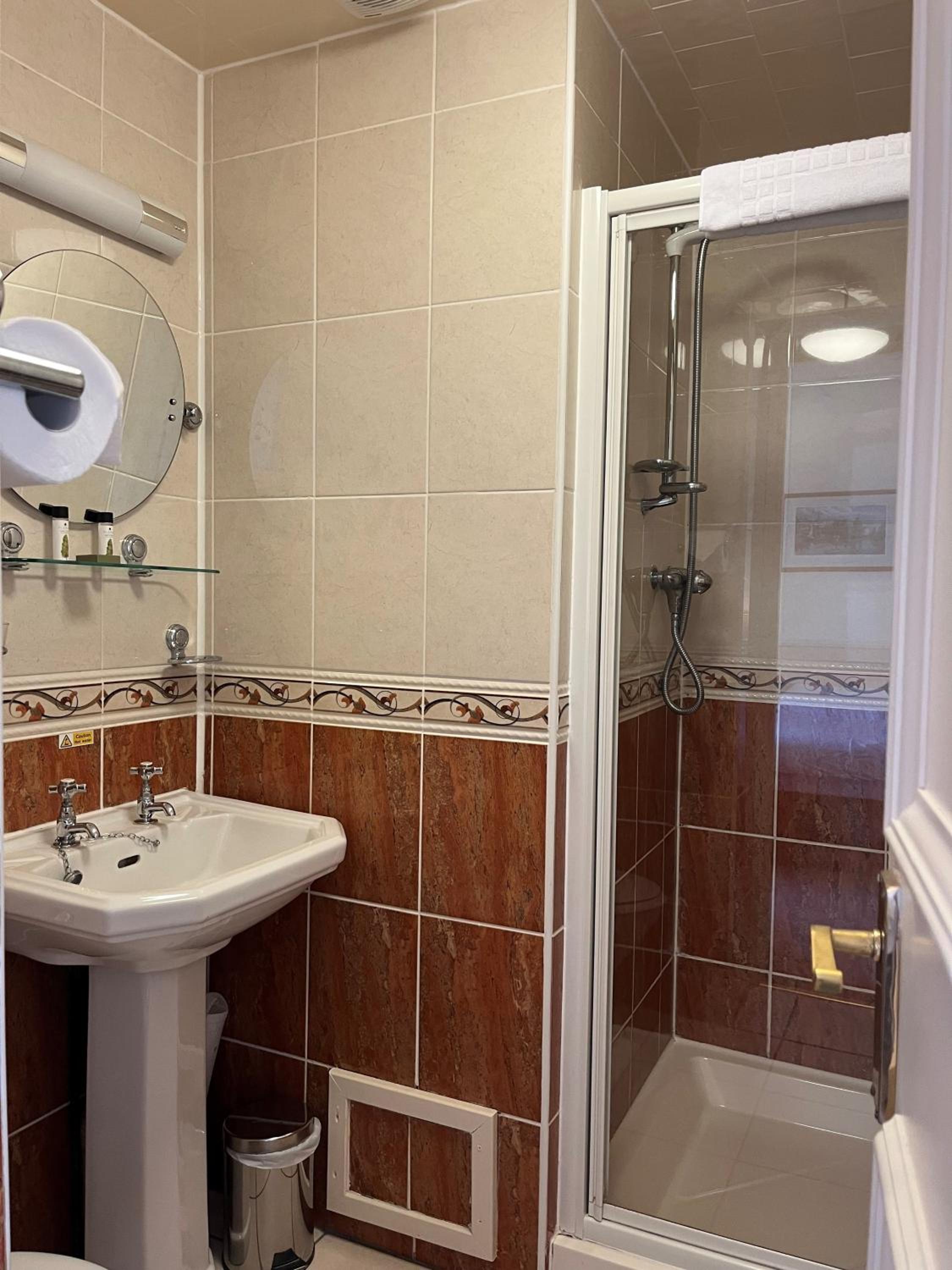 Twin Room with Bay View