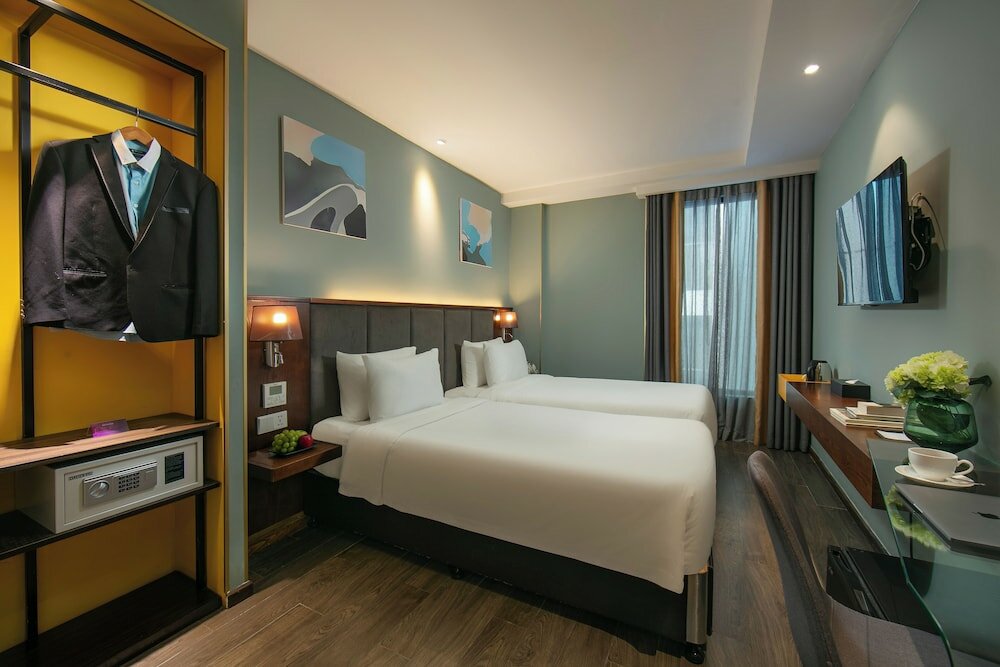 Grand Deluxe Room